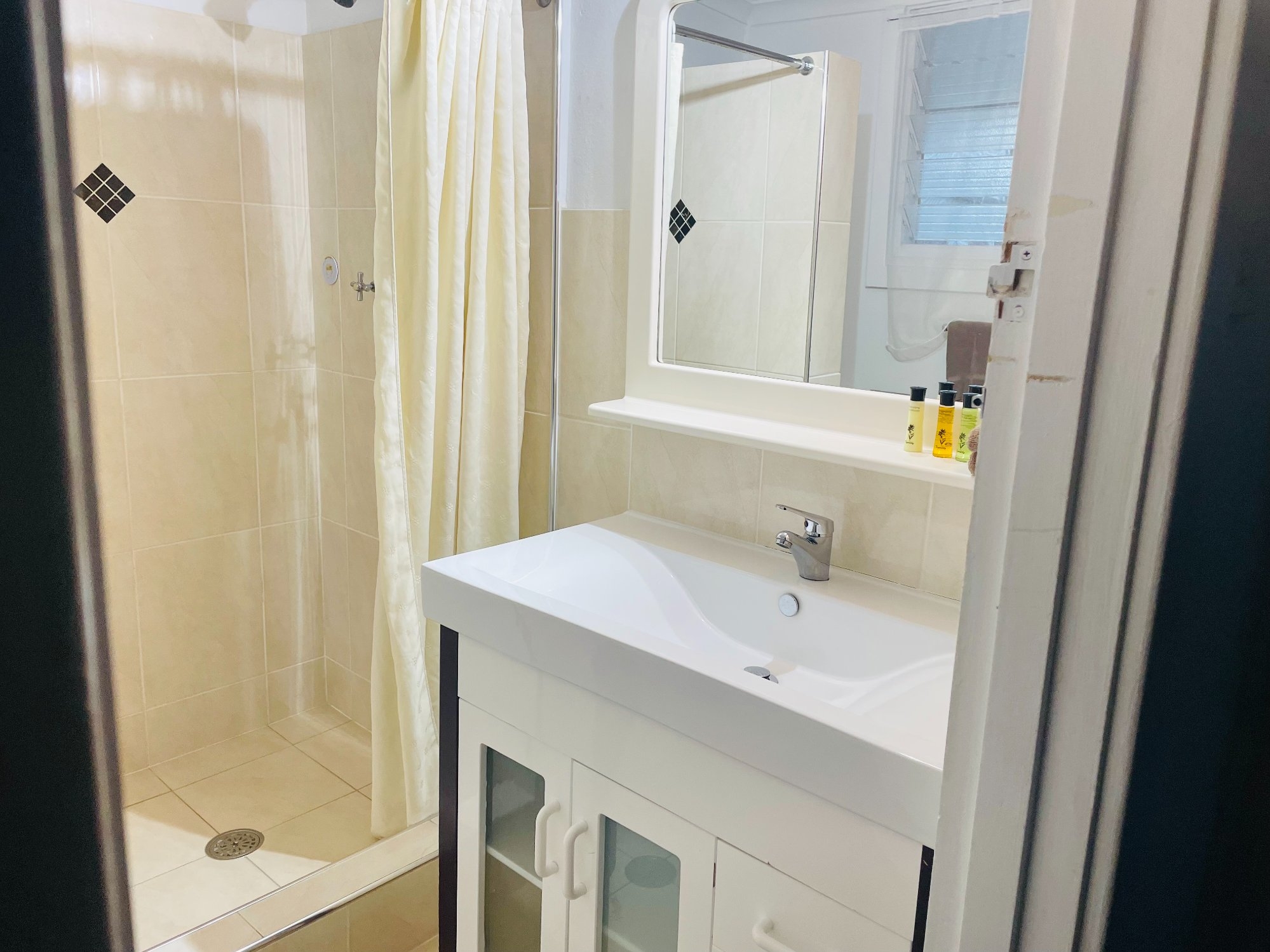 Family 2 Bedroom