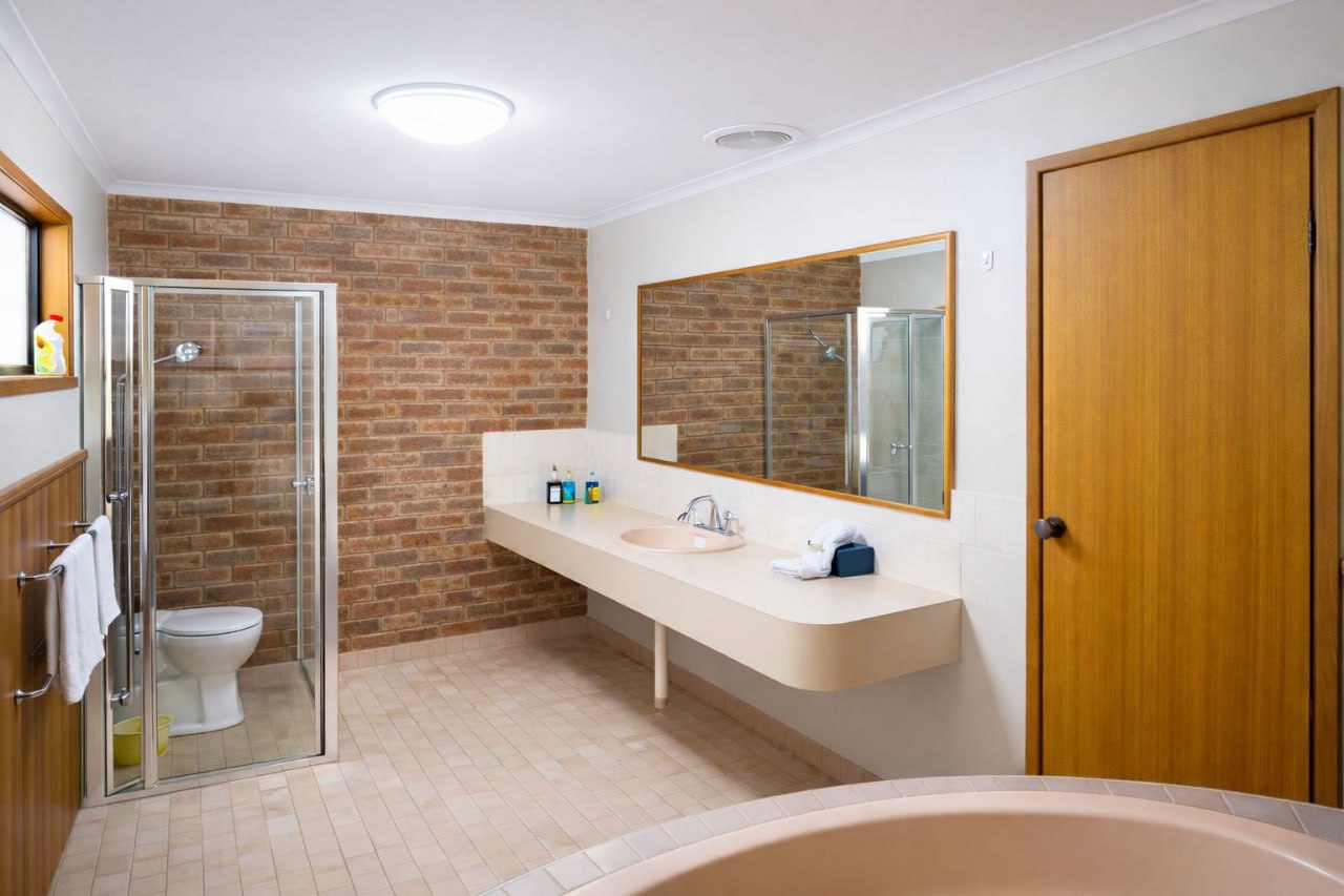 Deluxe Queen Room With Bath