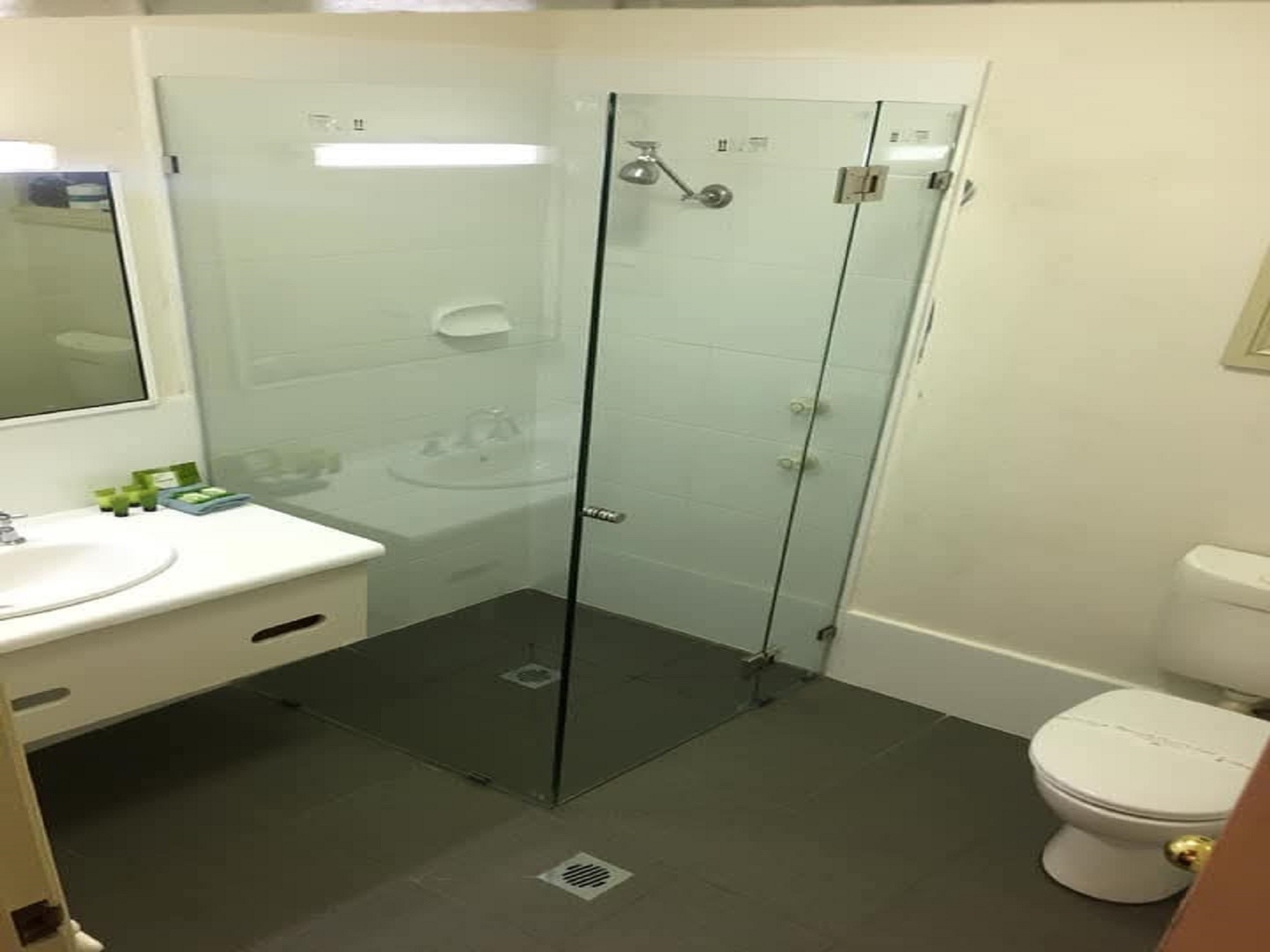 Across Country Motor Inn|Dubbo Motel Accommodation