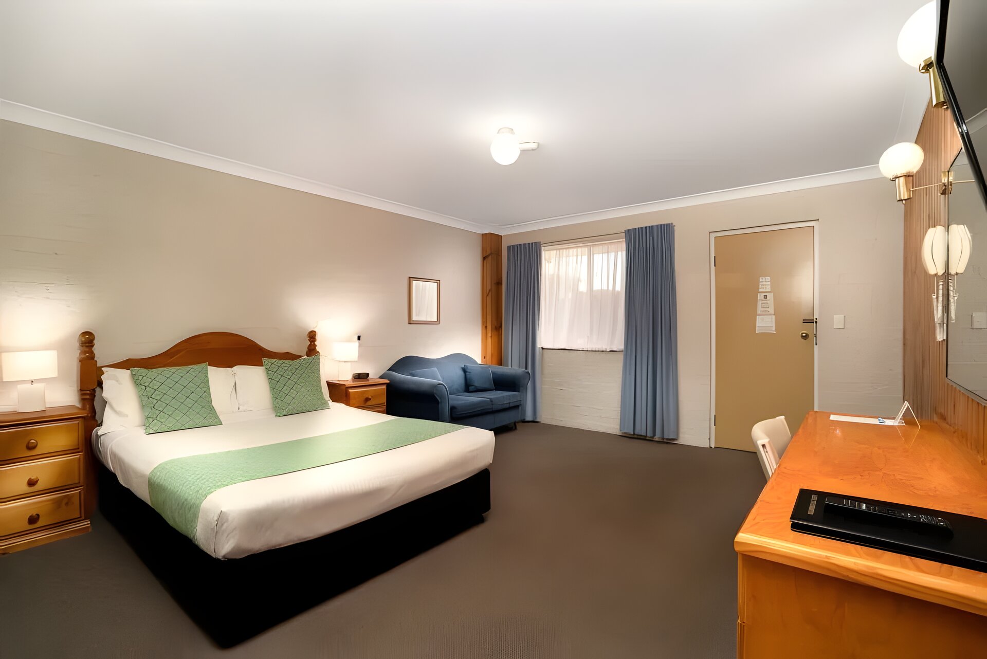 Blue Diamond Motor Inn