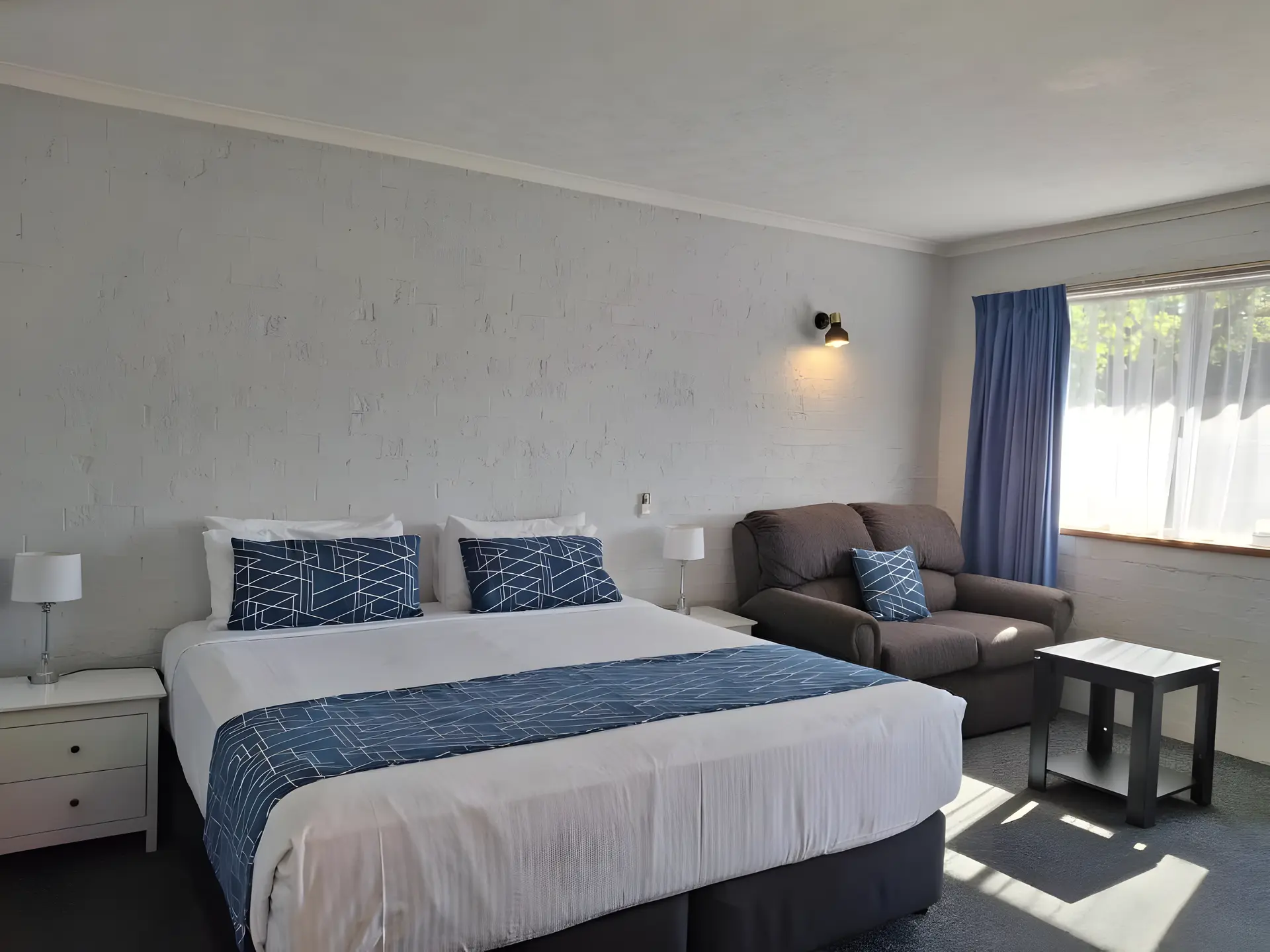 Blue Diamond Motor Inn
