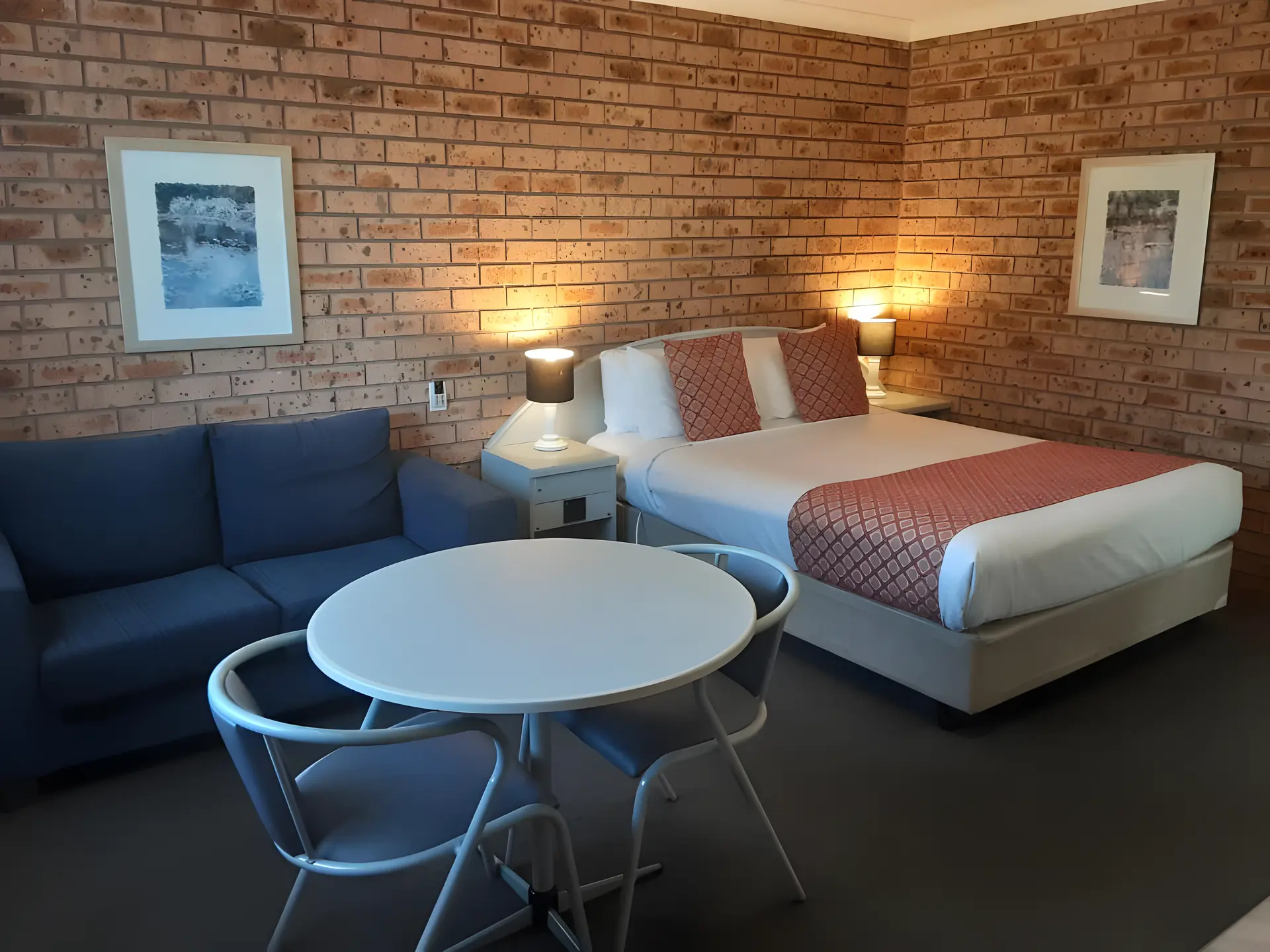 Standard Queen Room