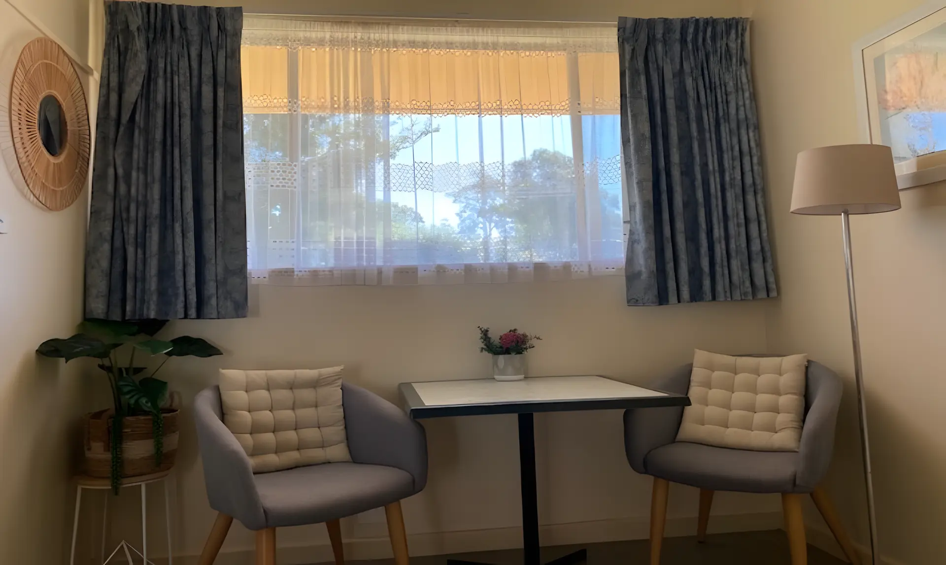 Double/Queen Room