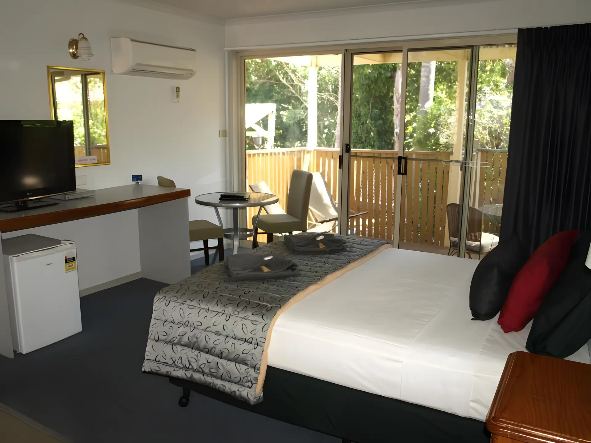Executive Suite With Spa Bath