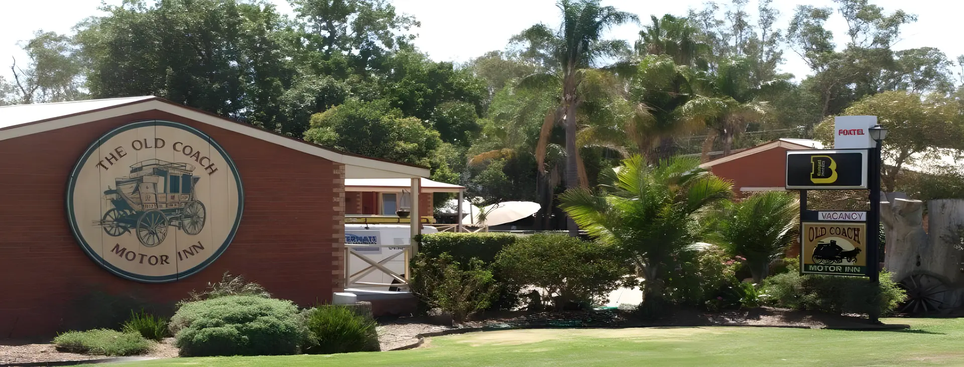 OLD COACH MOTOR INN