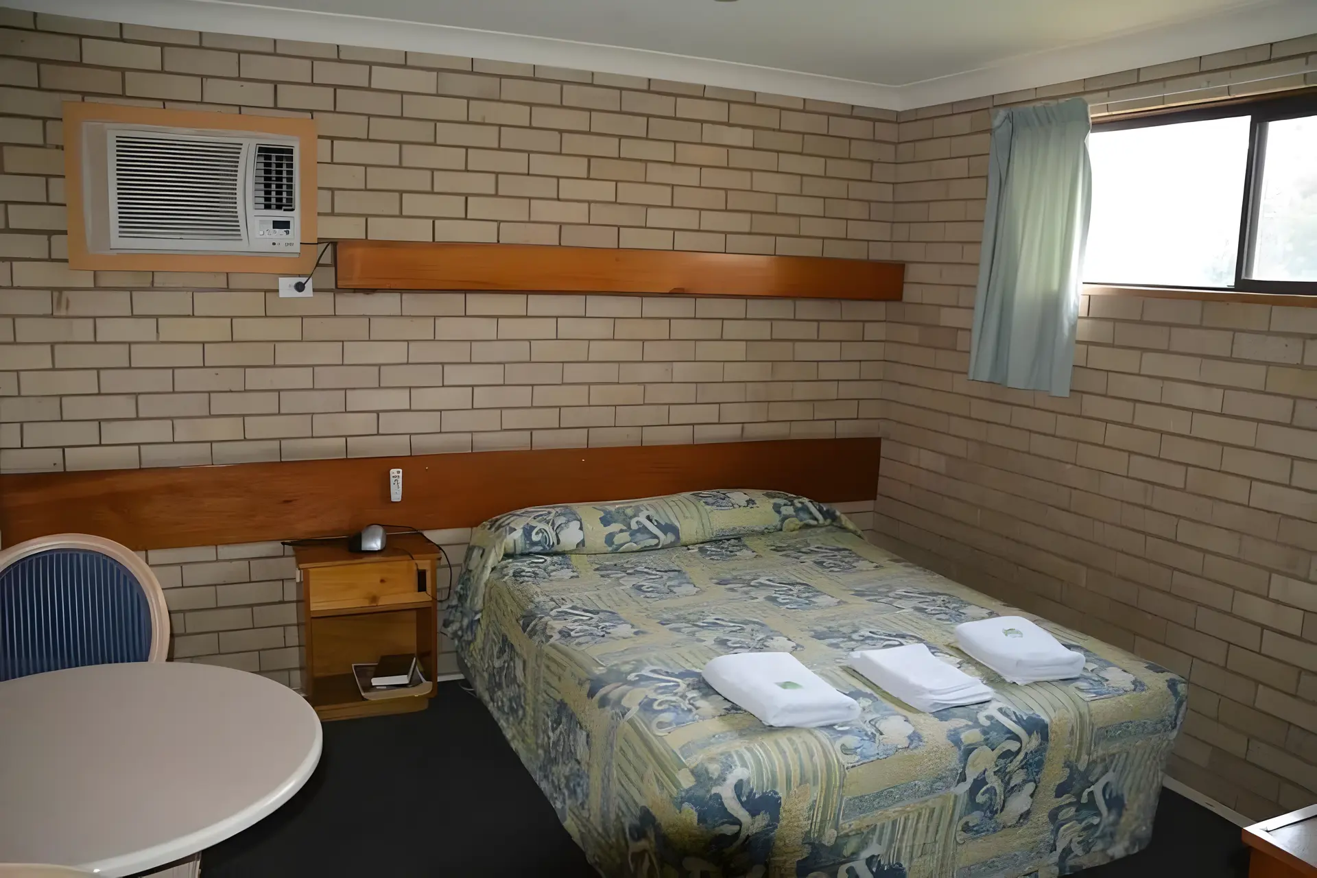 Adrian motel