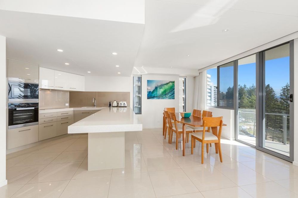 901 - 3 Bedroom Apartment - (3N+)