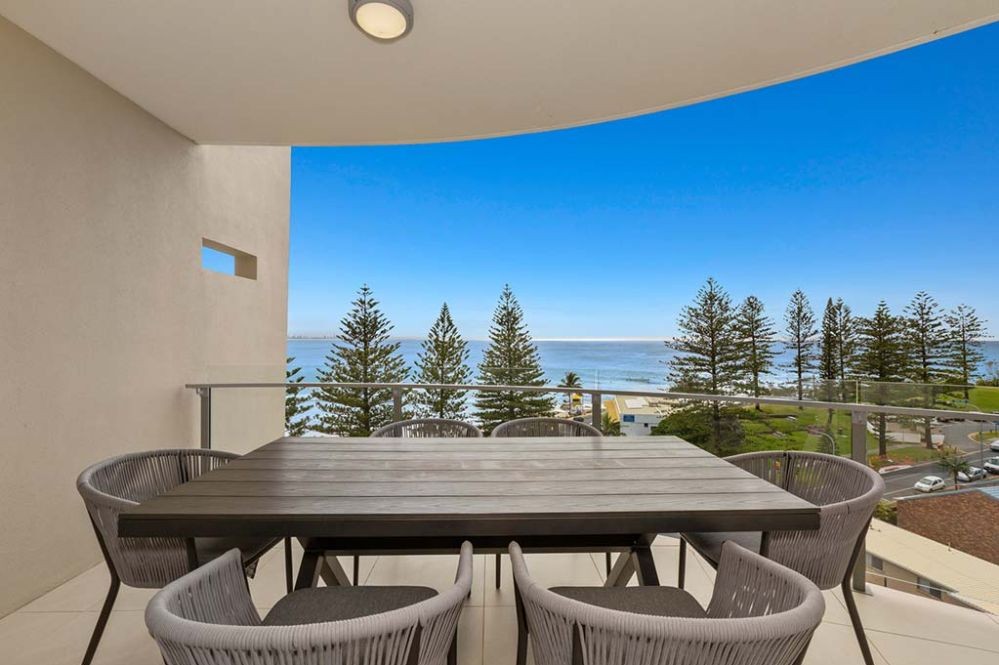 903 - 3 Bedroom Apartment - (3N+)