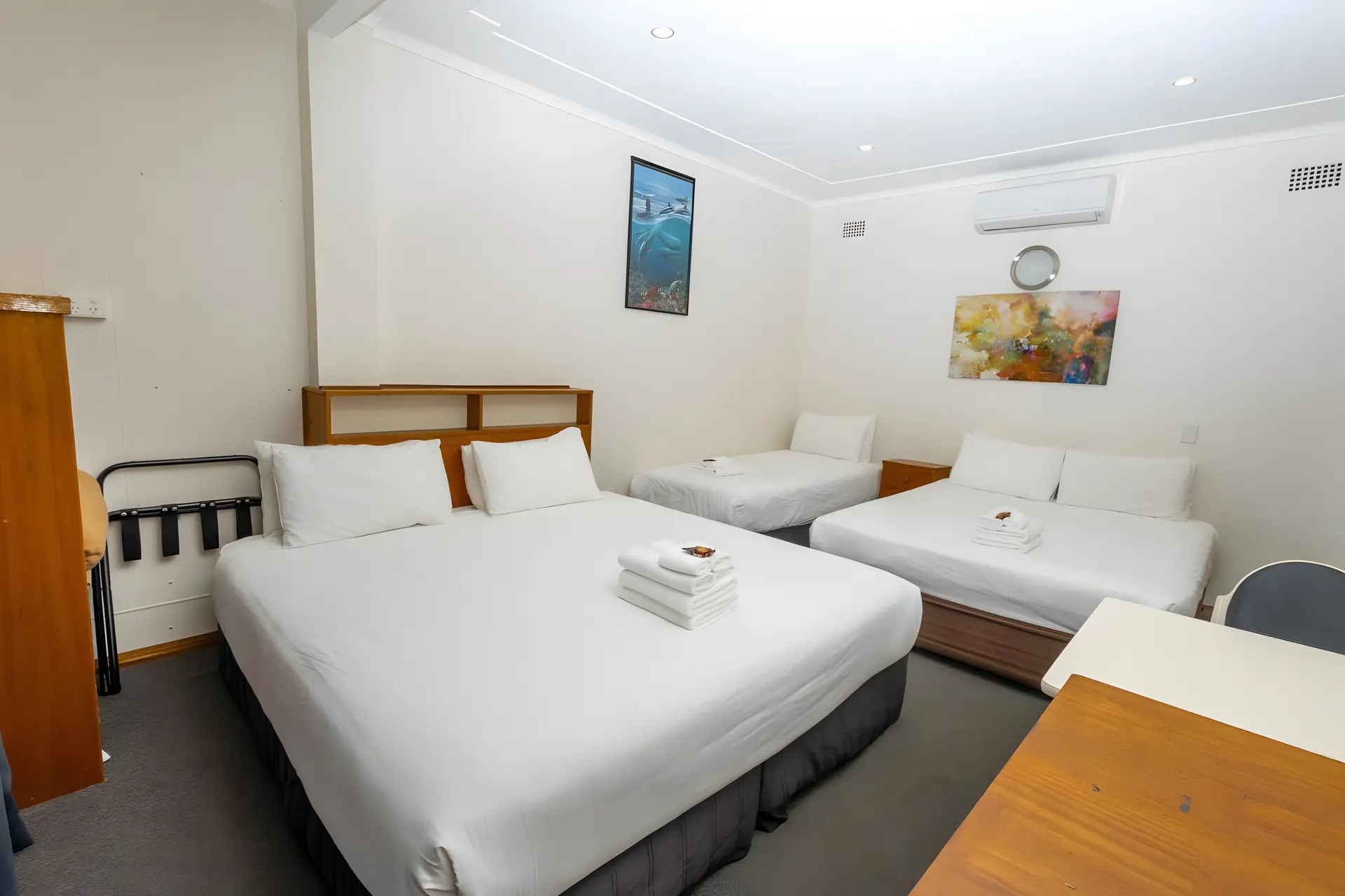 Queen + 1 Double + 1 Single Ensuite Room