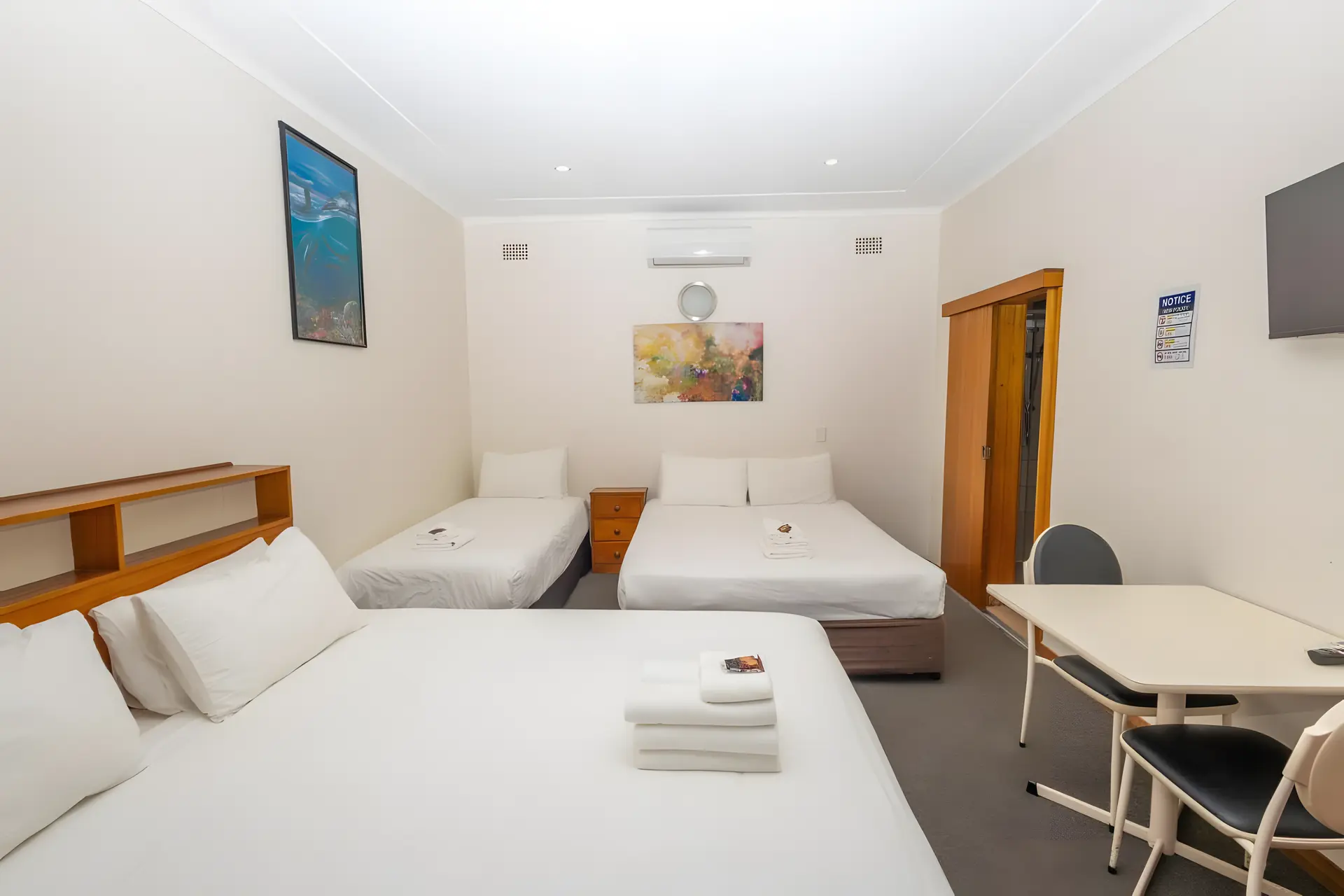 Queen + 1 Double + 1 Single Ensuite Room