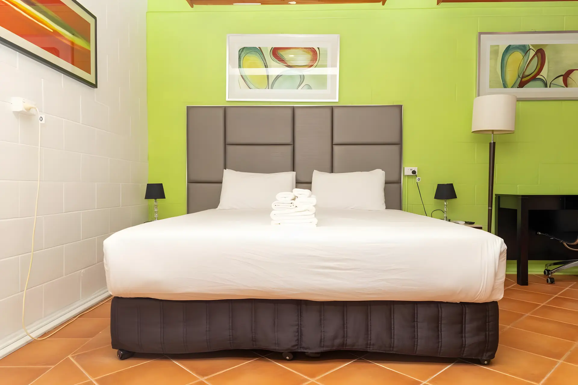 DLX King Room