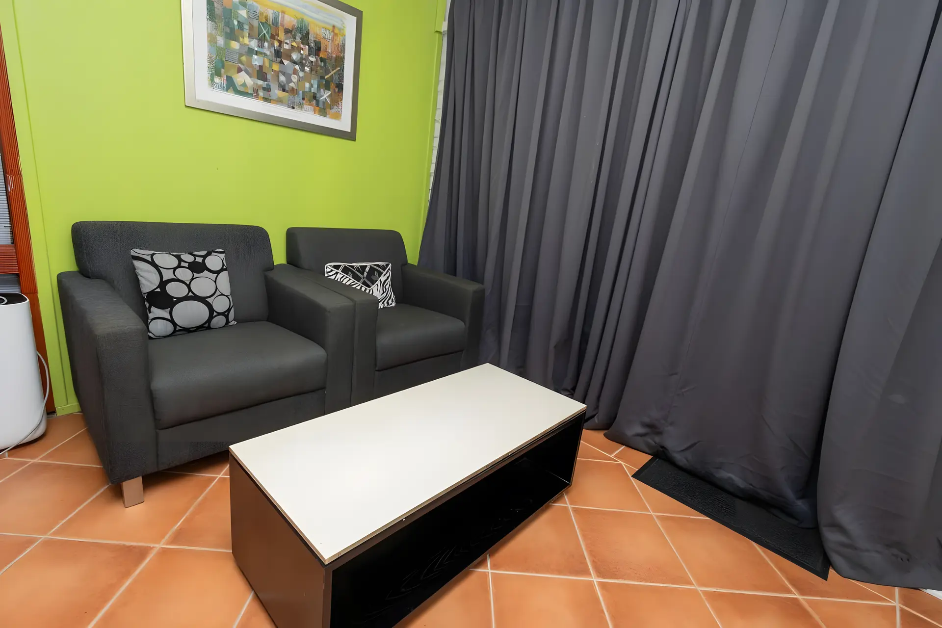 DLX King Room