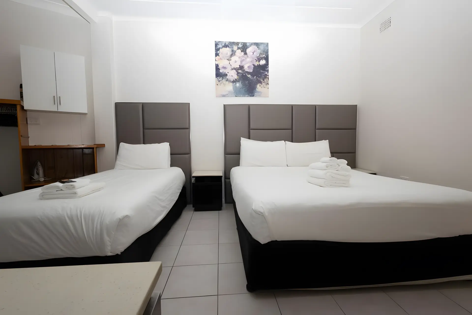 Queen Plus 1 Single Bed Ensuite Room