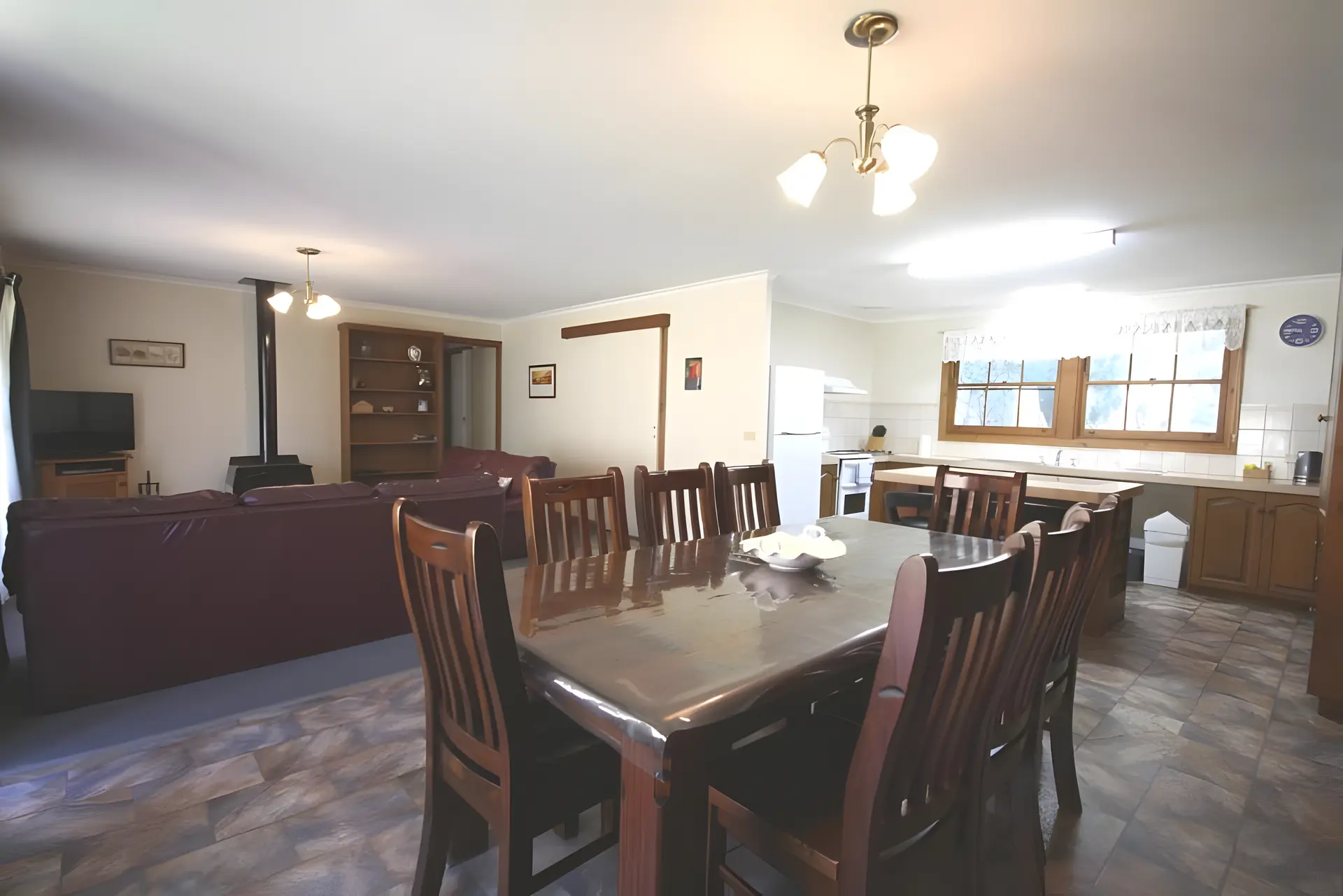 Large 2 Bedroom Family Cabin