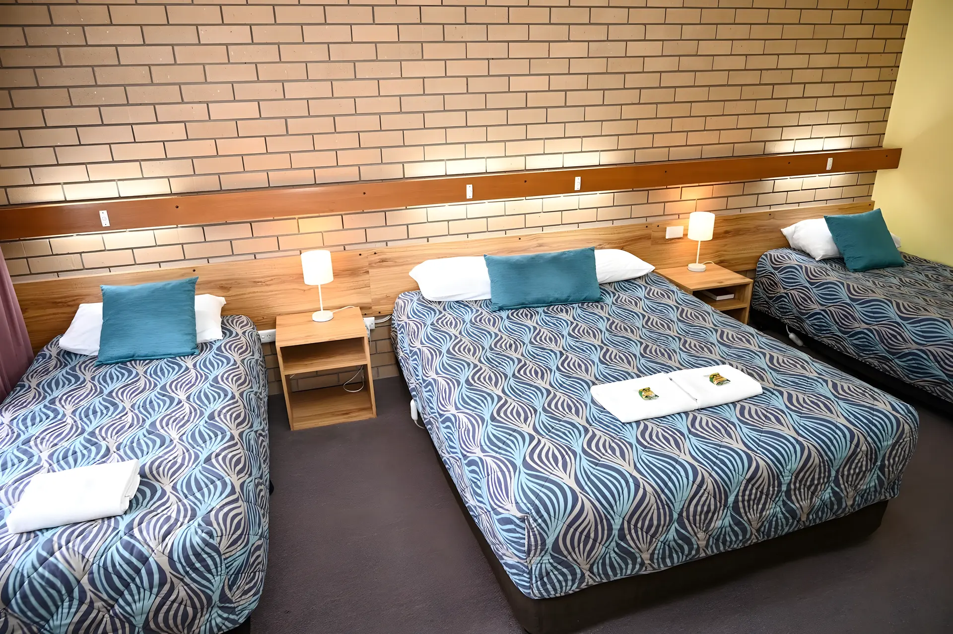 2 Bedroom