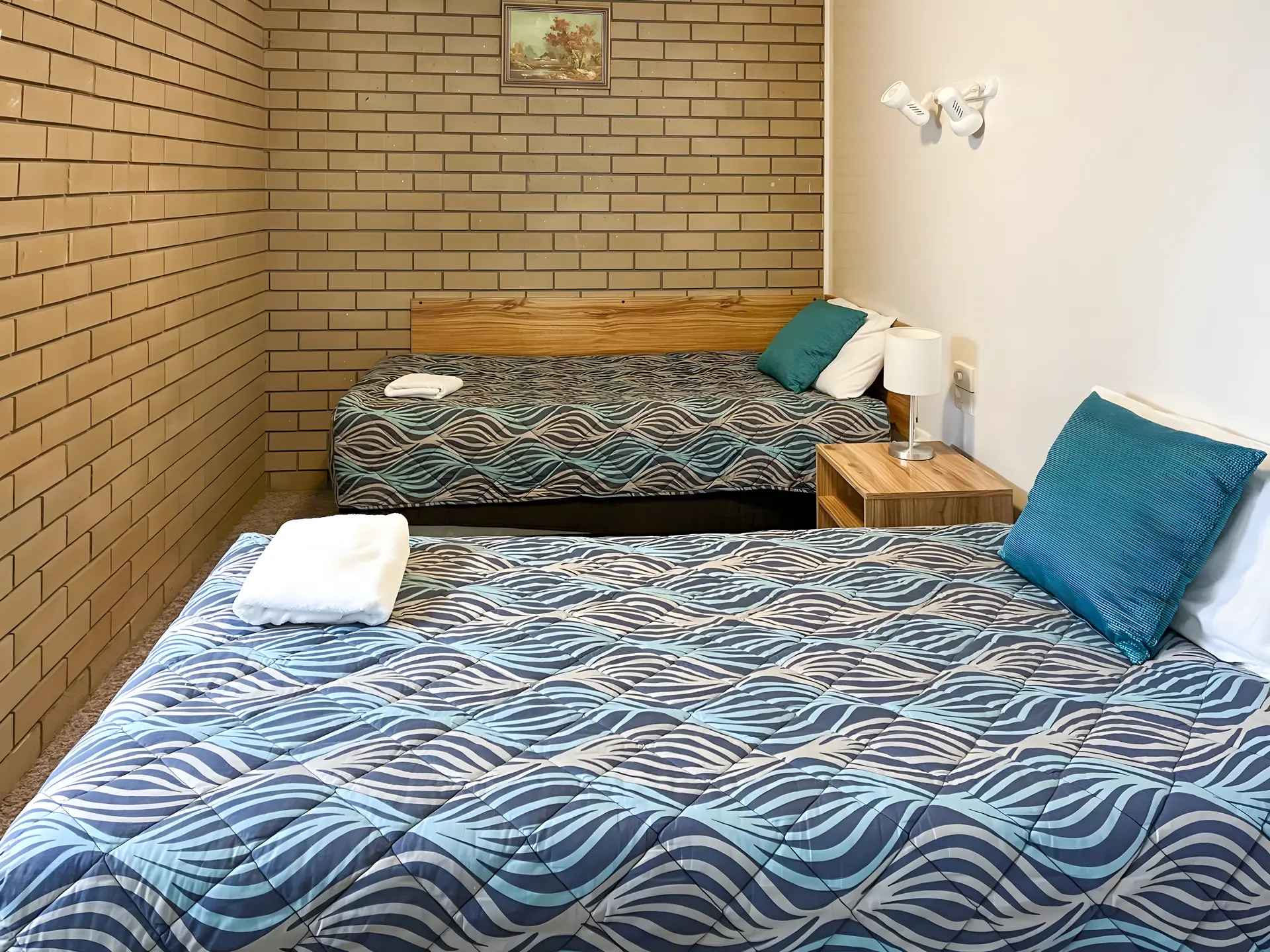 2 Bedroom