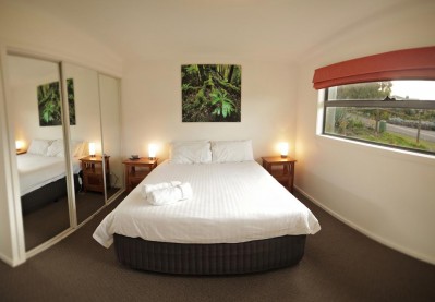 Ocean View Cottage (2 Or More Nights)