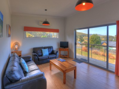 Ocean View Cottage (2 Or More Nights)