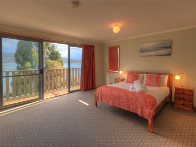 Seascapes (2 Or More Nights)