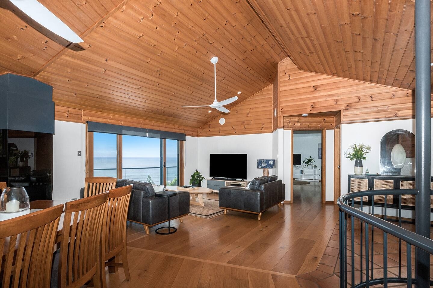 Wave Hill And Pool House