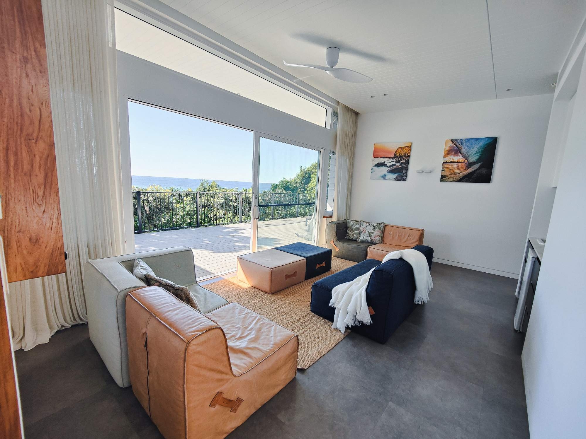 Pool House - 3 bedroom