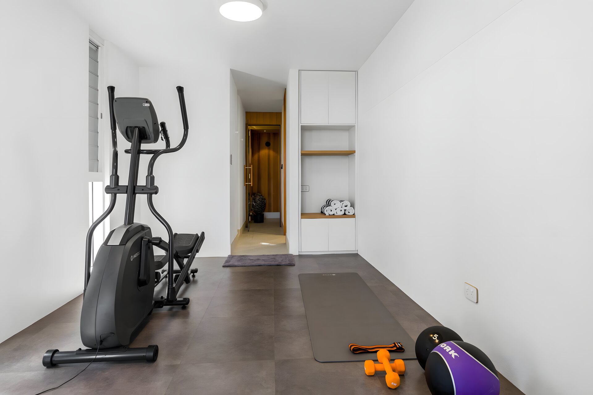 Exclusive use - Wave Hill and Pool House
