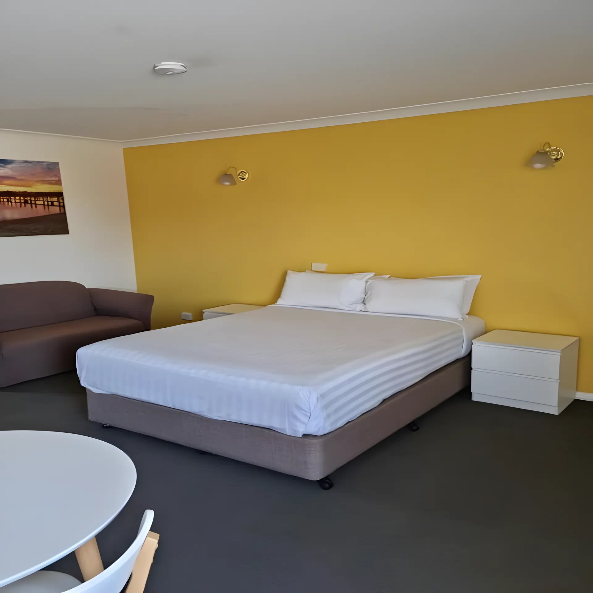 Mid City Plantation Motel