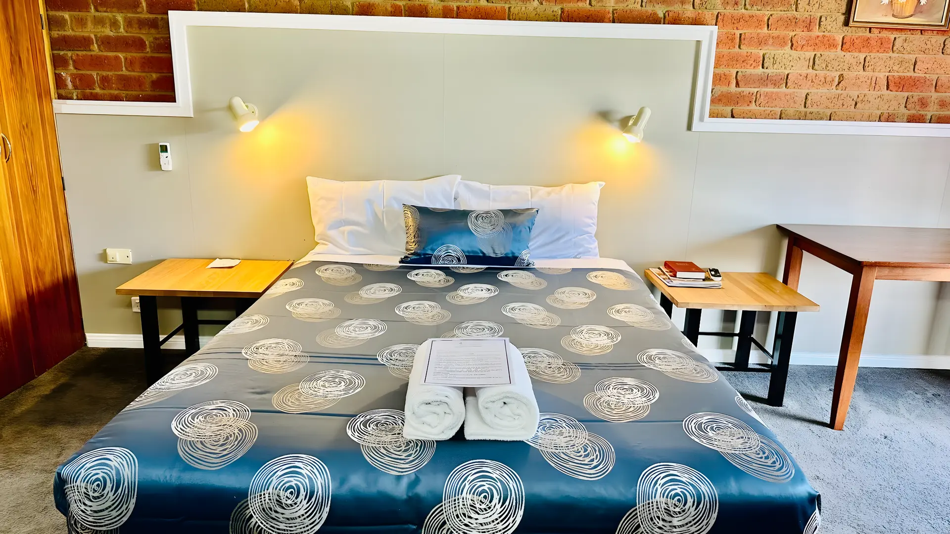 Deluxe Queen Spa