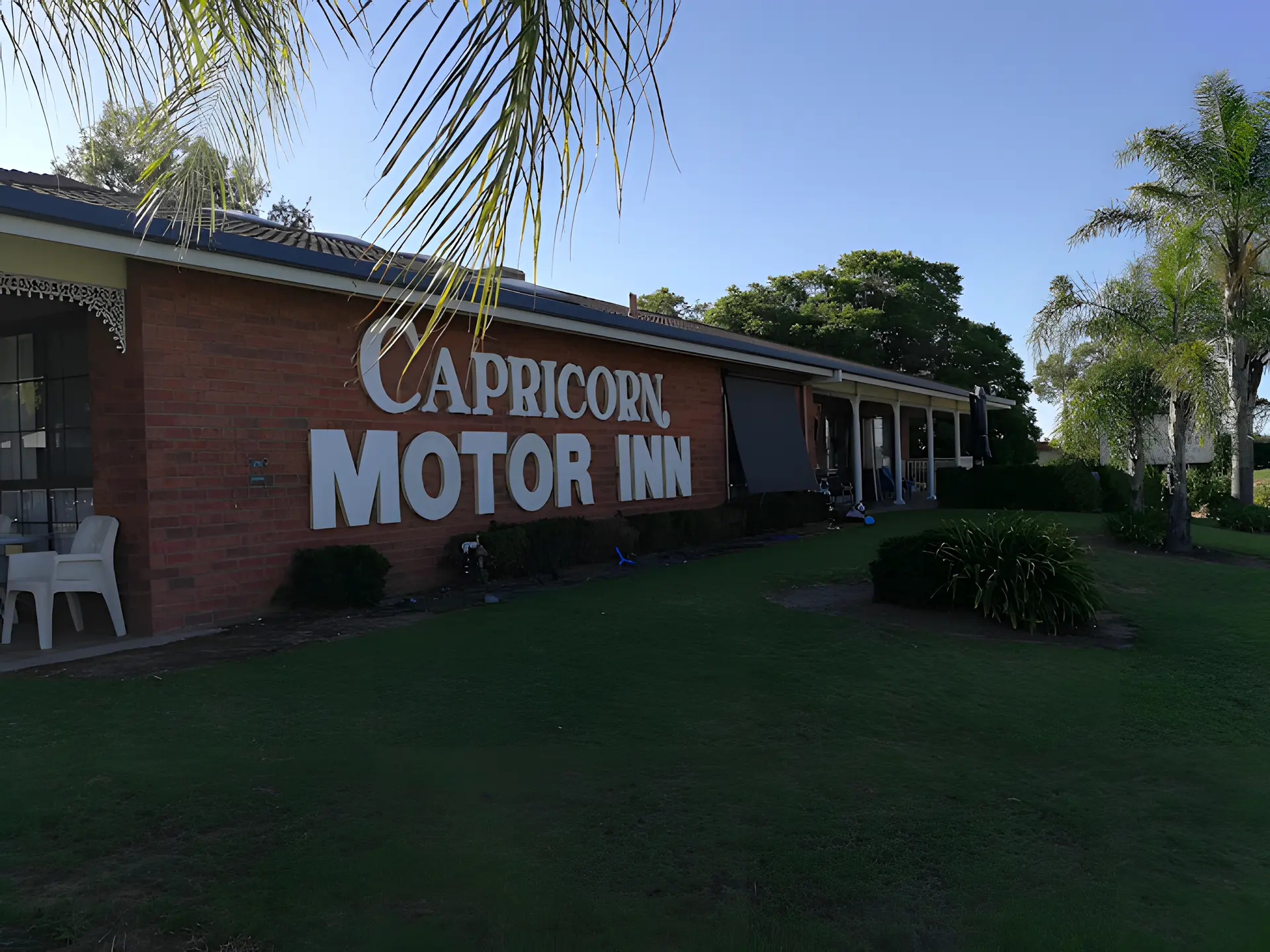 CAPRICORN MOTOR INN