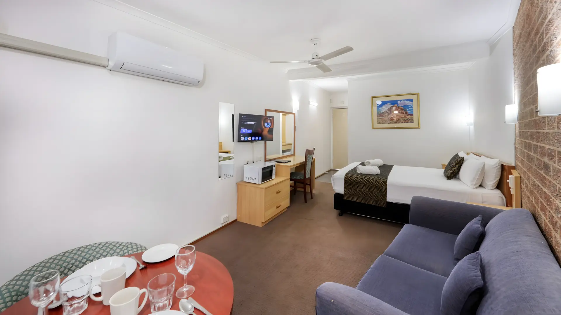 Moonraker Motor Inn