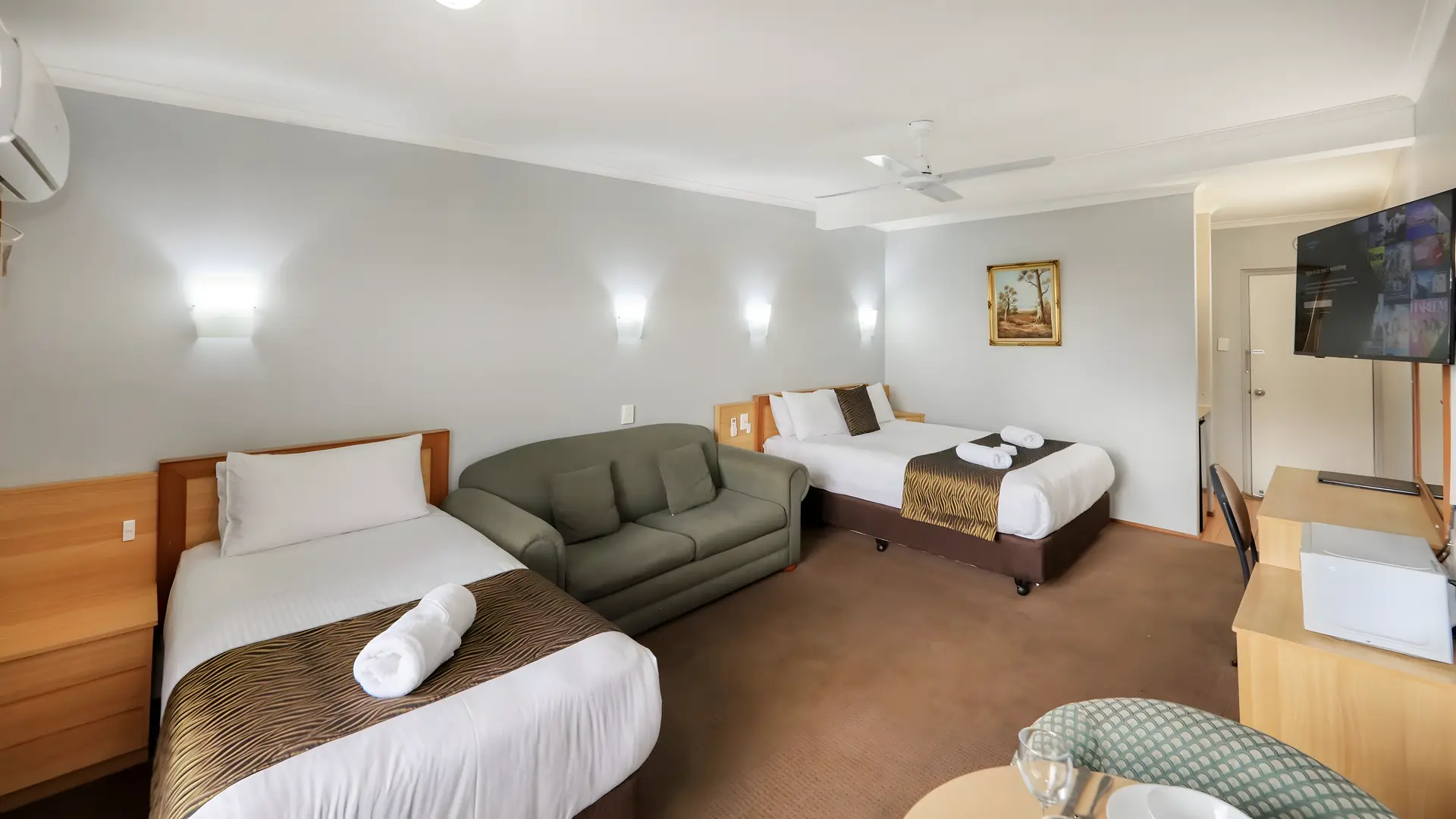 Moonraker Motor Inn
