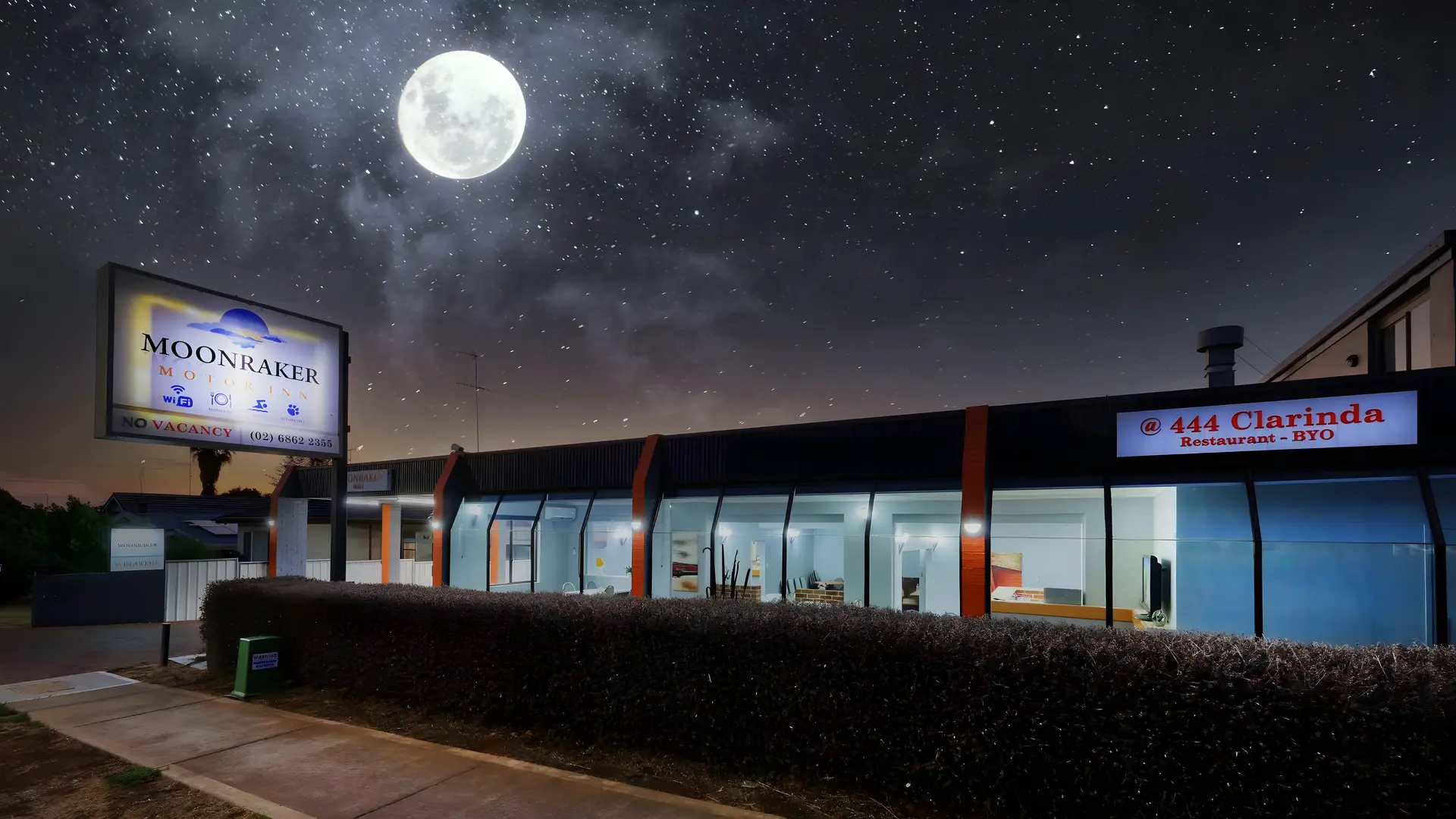 Moonraker Motor Inn