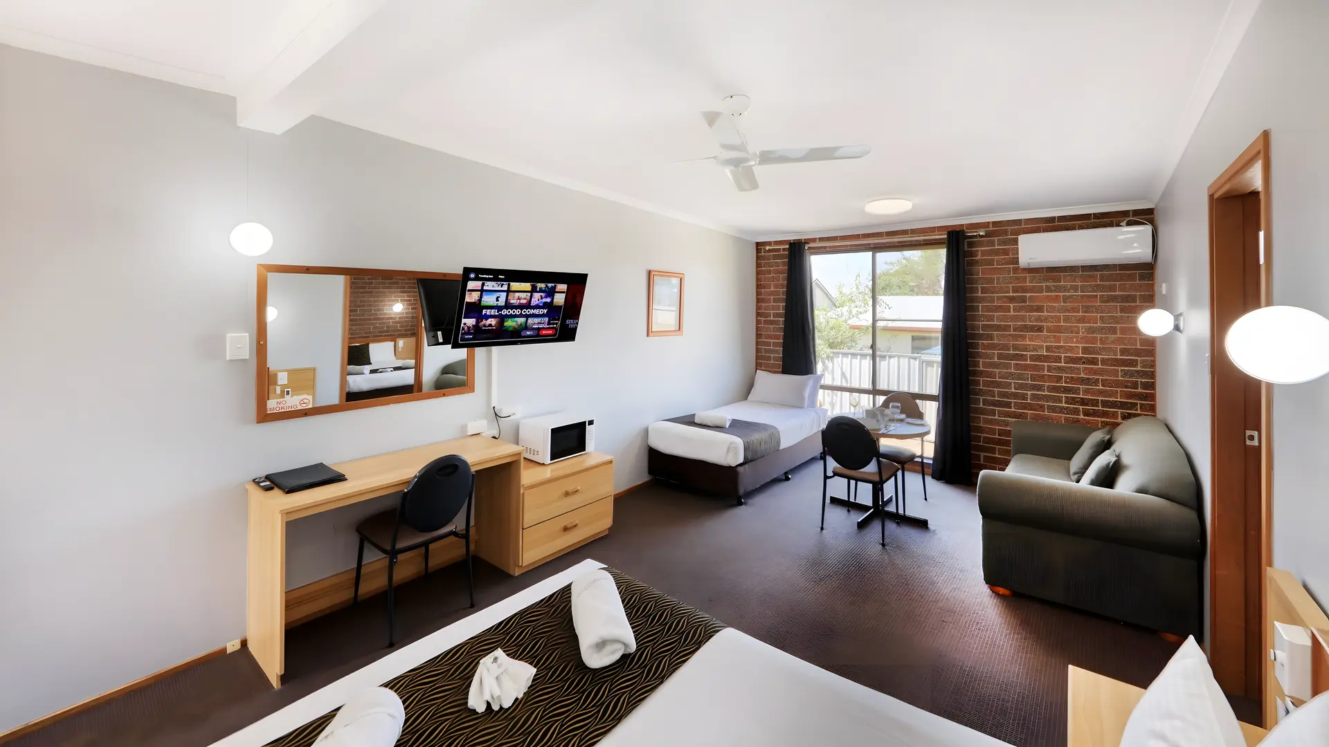 Moonraker Motor Inn