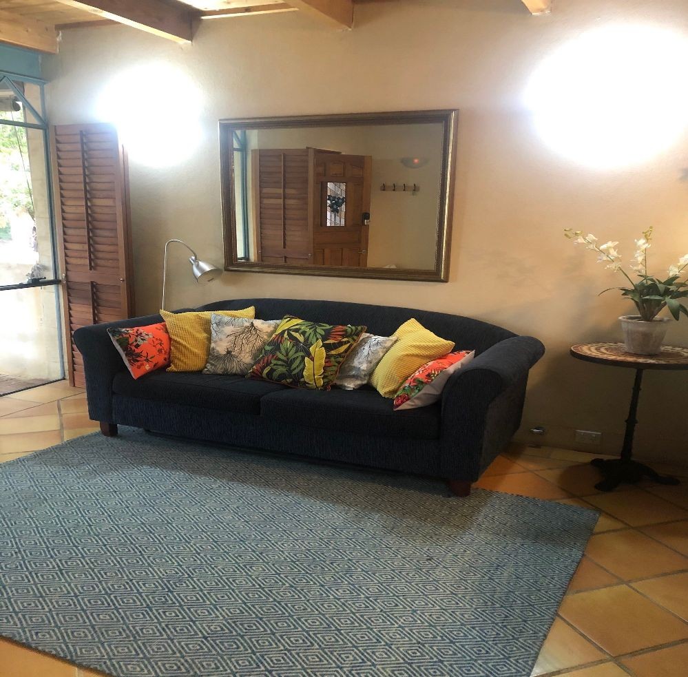 RUSSELL St 2 Bedroom House