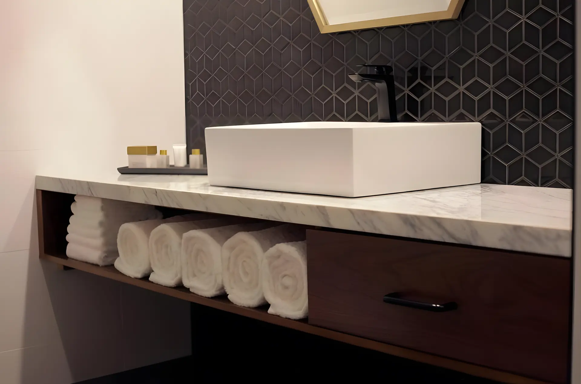 Twin Queen Room