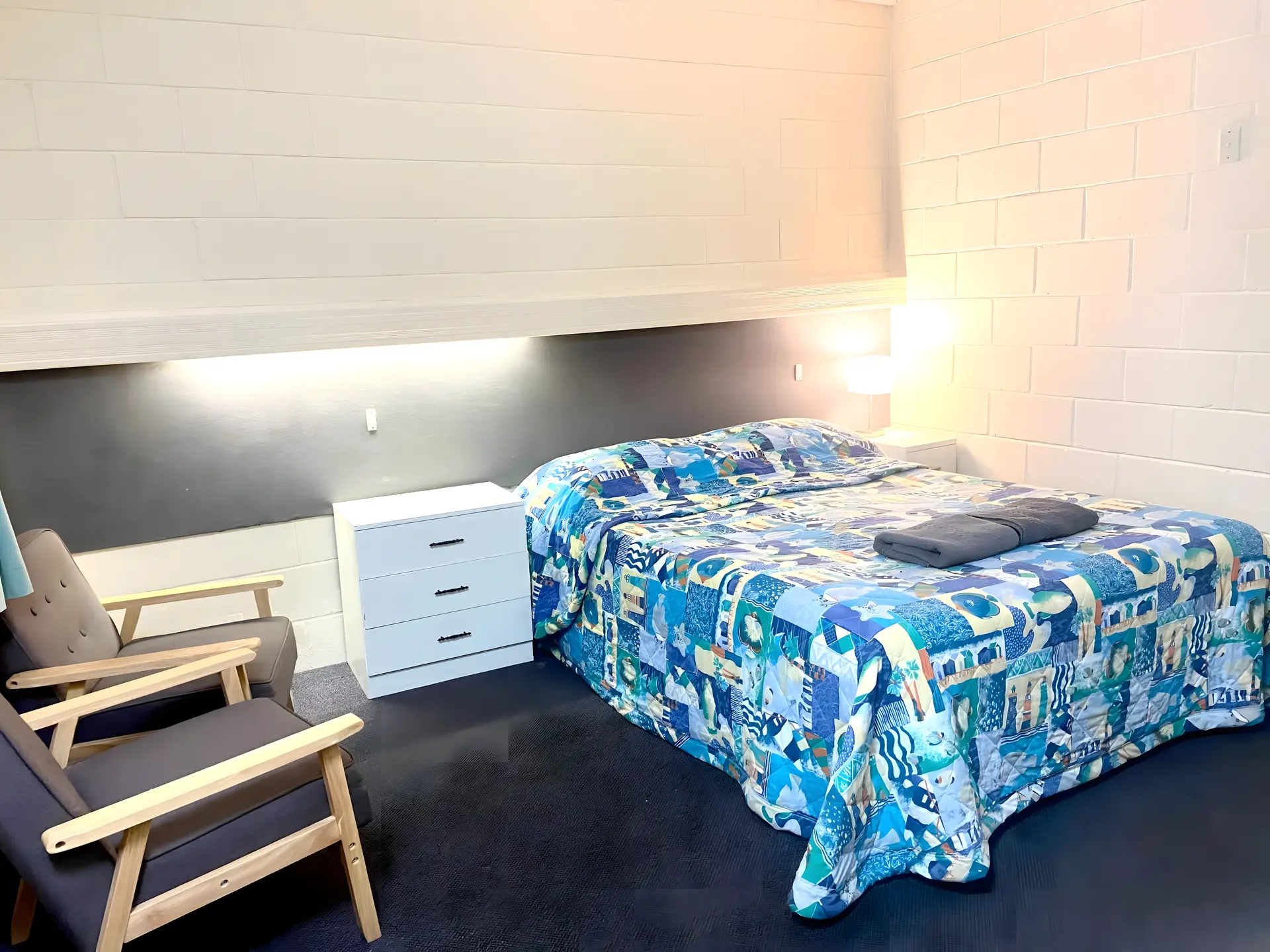 Budget Room