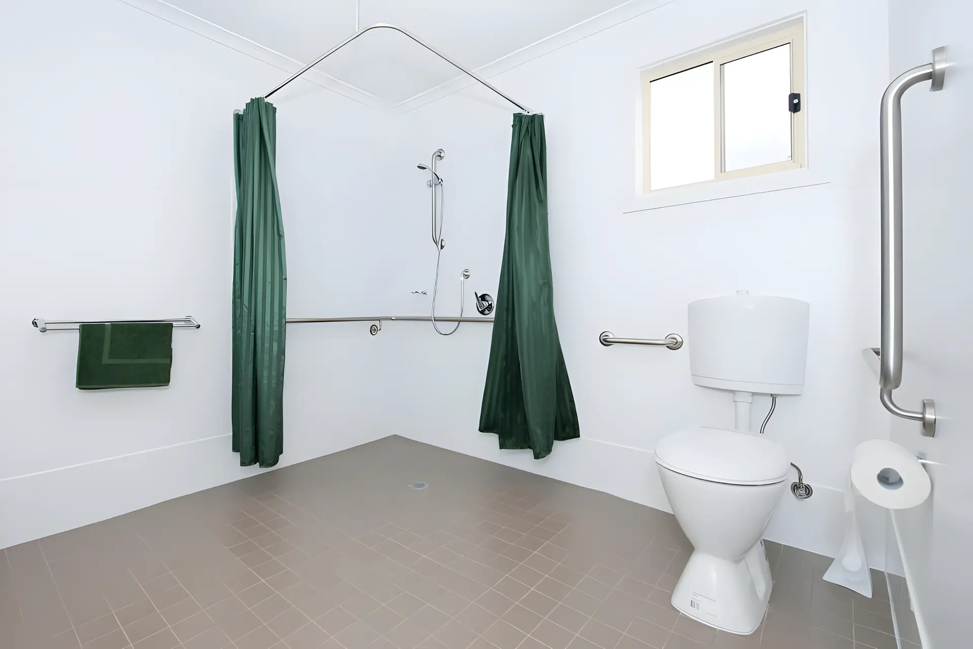 Cabin 18 - Disability Friendly