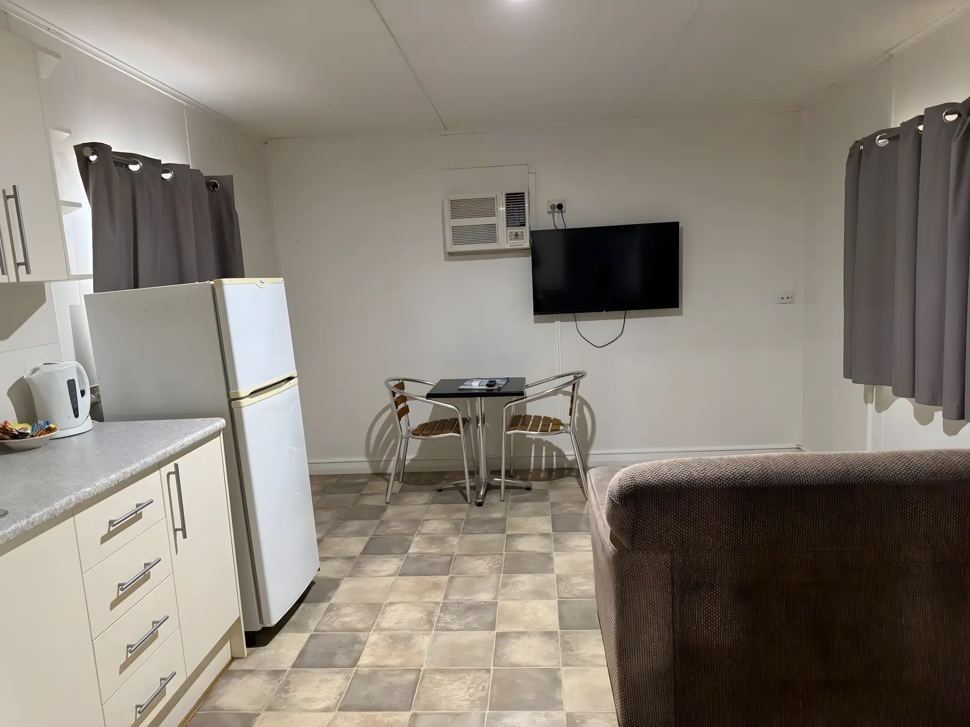 Flat 2