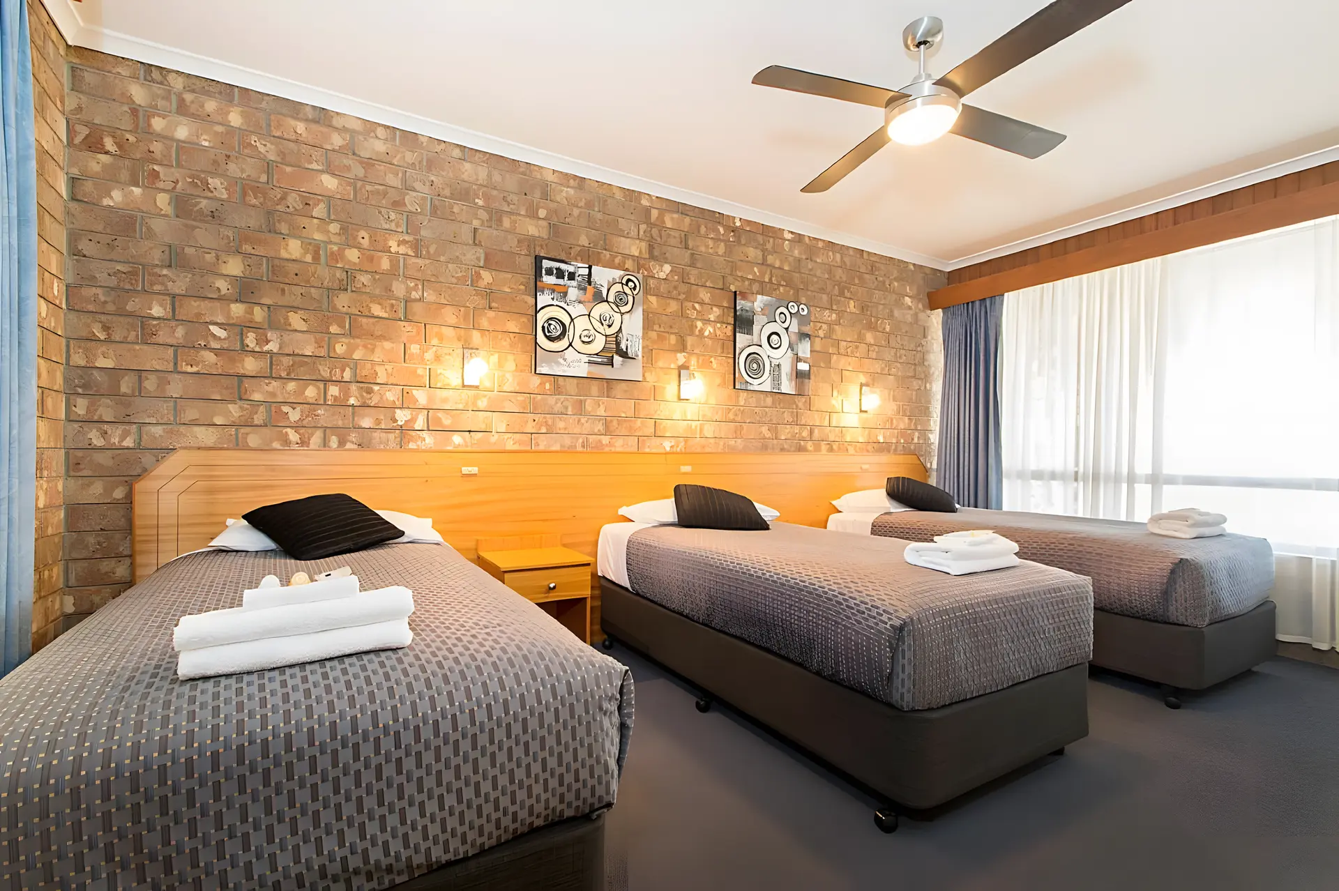 Citrus Valley Motel