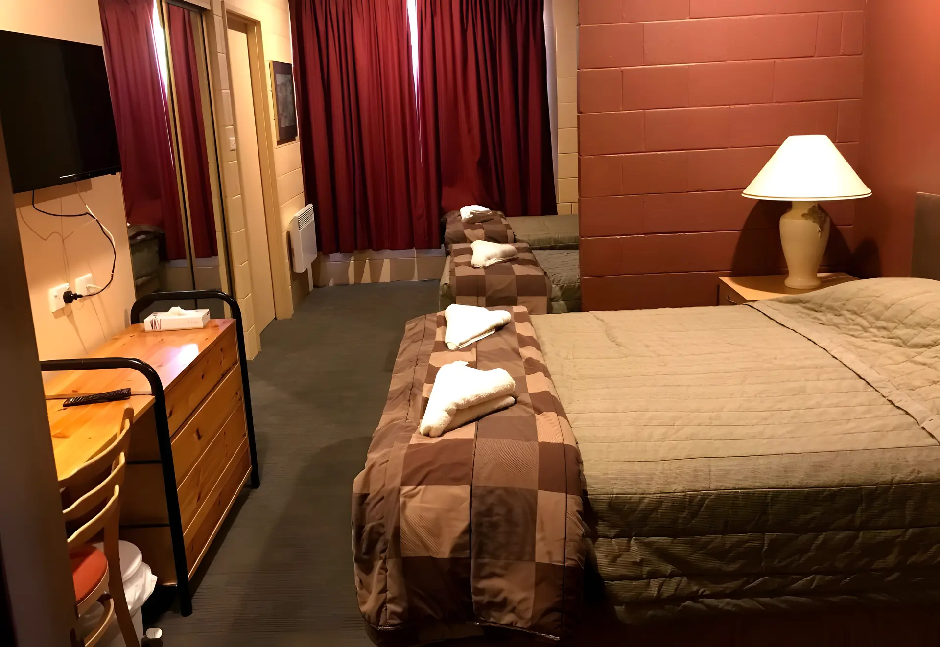 Lodge  Family Room