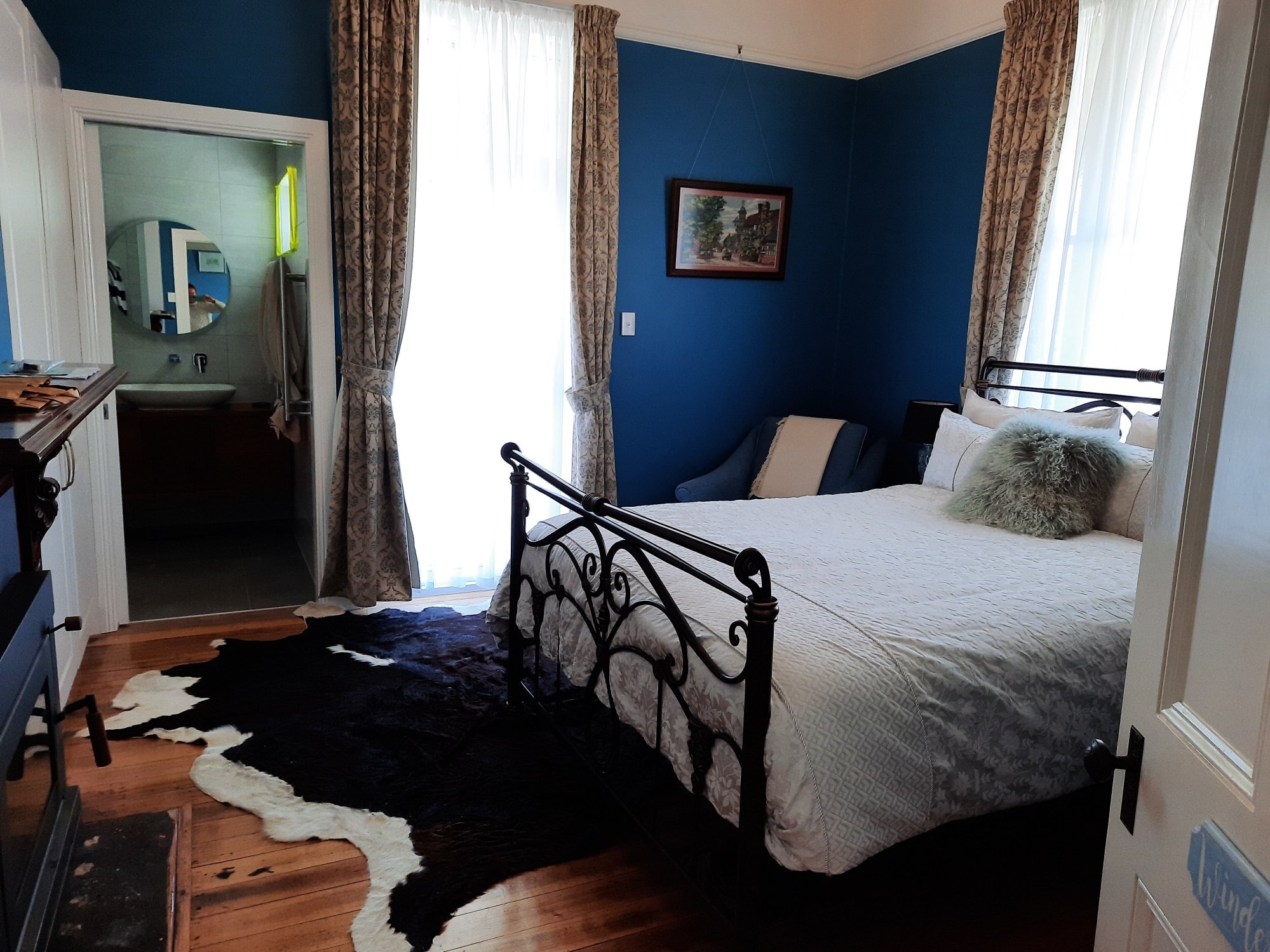 Windermere Queen Suite