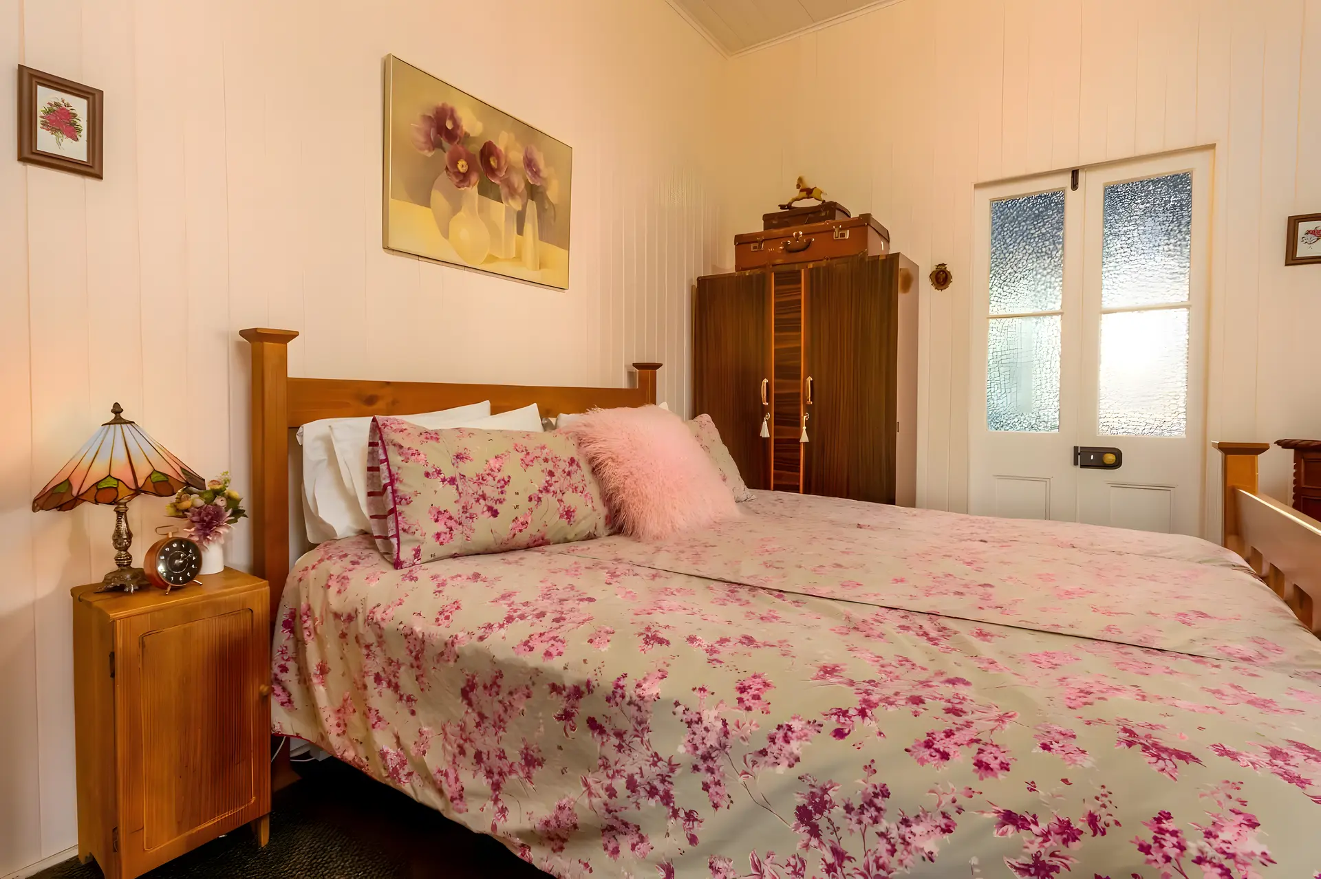 King Plus Double Bedroom