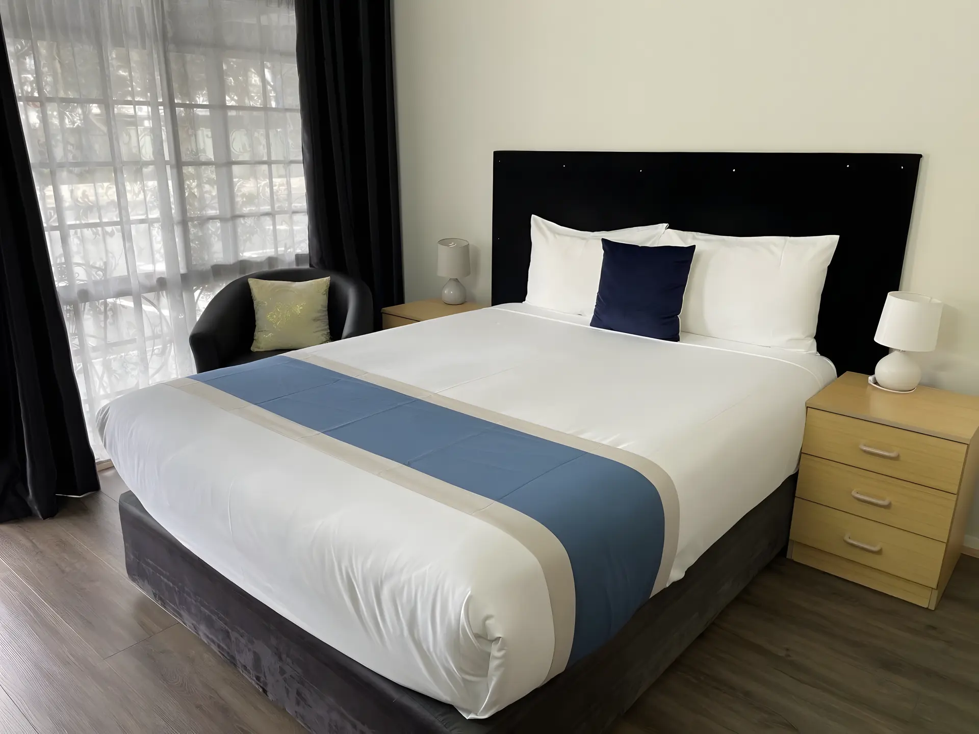 Queen Room
