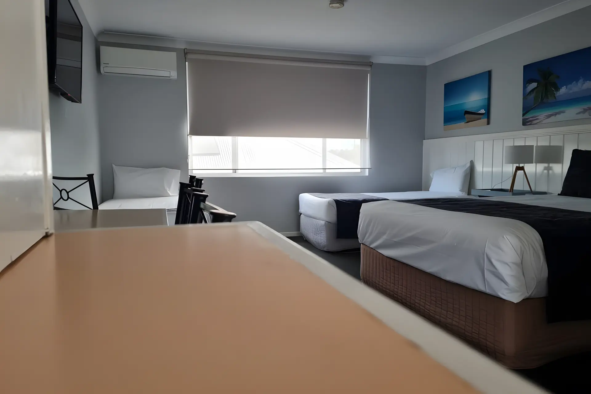 Family Room Q+2