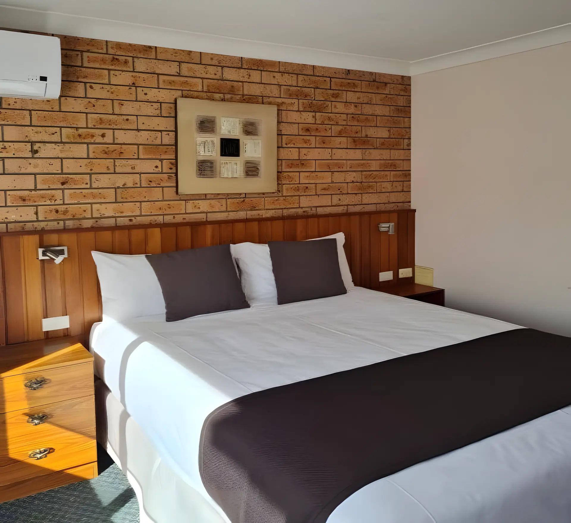 Queen Room