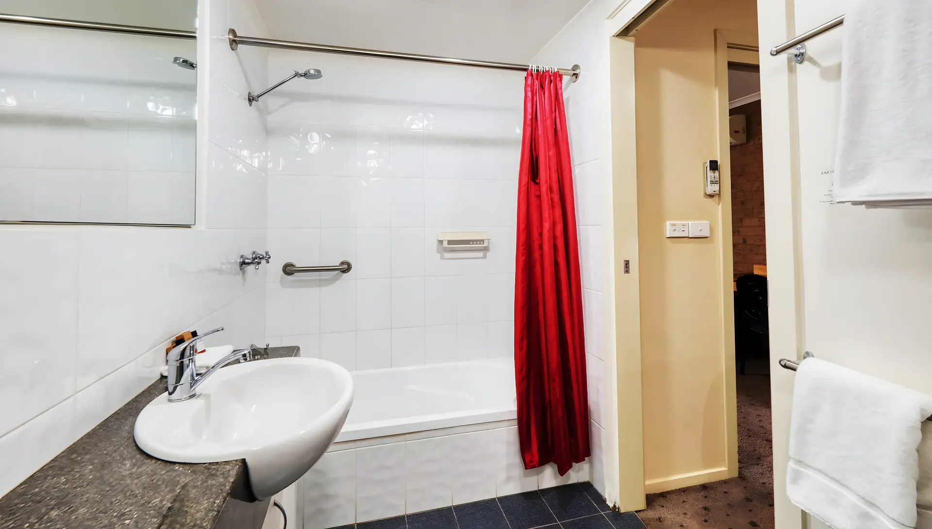 Queen Suite