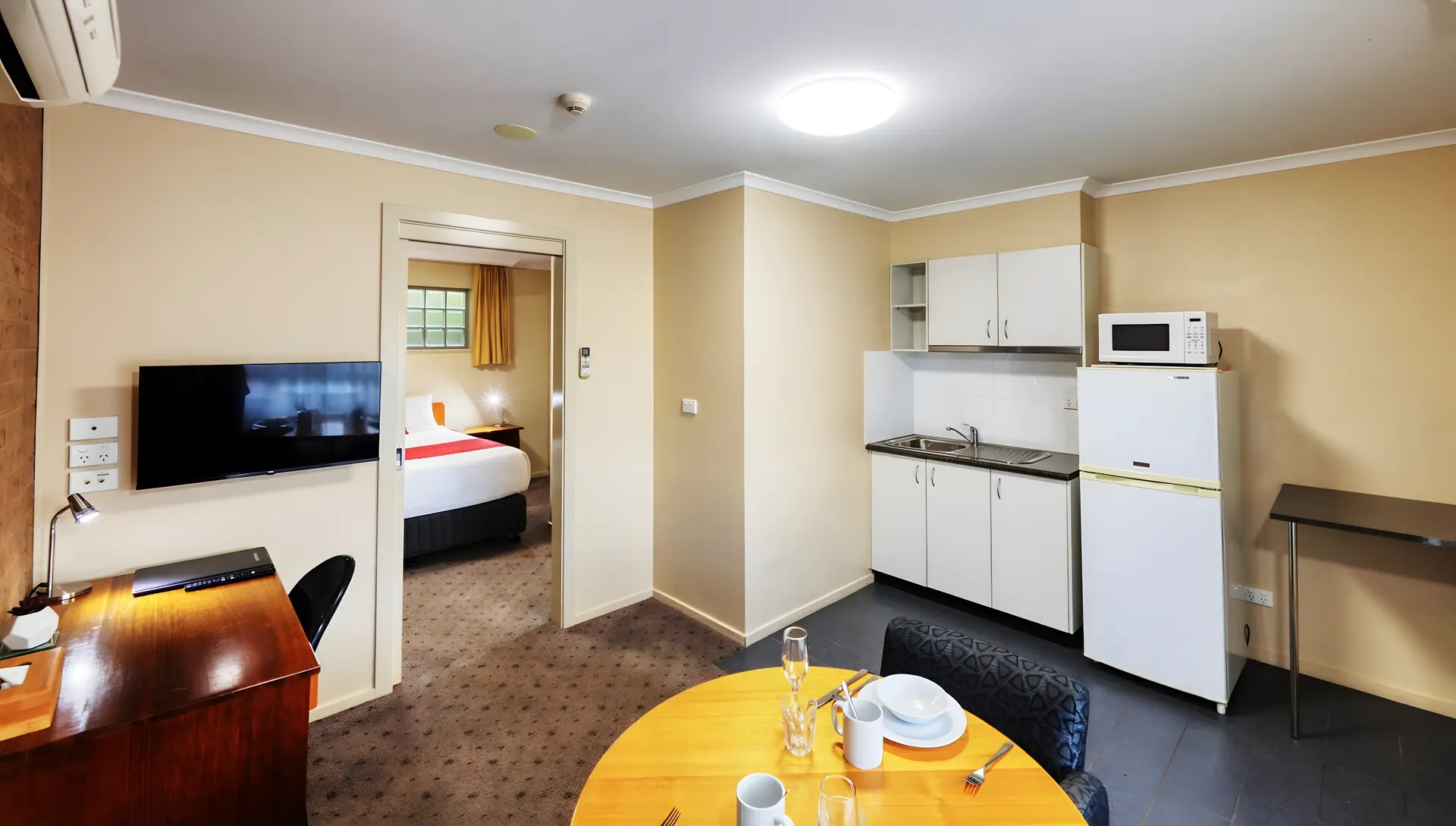 Queen Suite