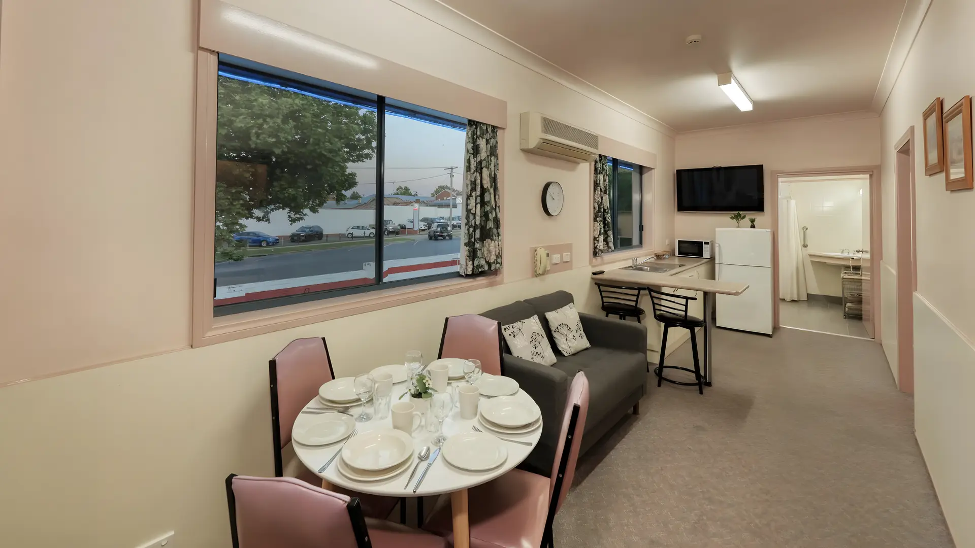 Two-Bedroom Apartment With Disabled Bathroom