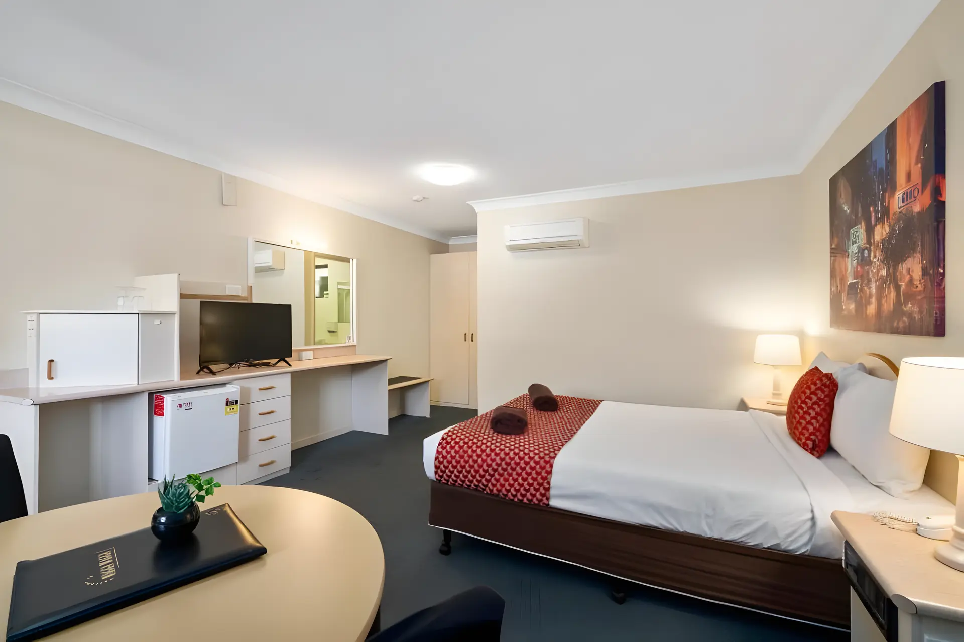 Superior Queen Room