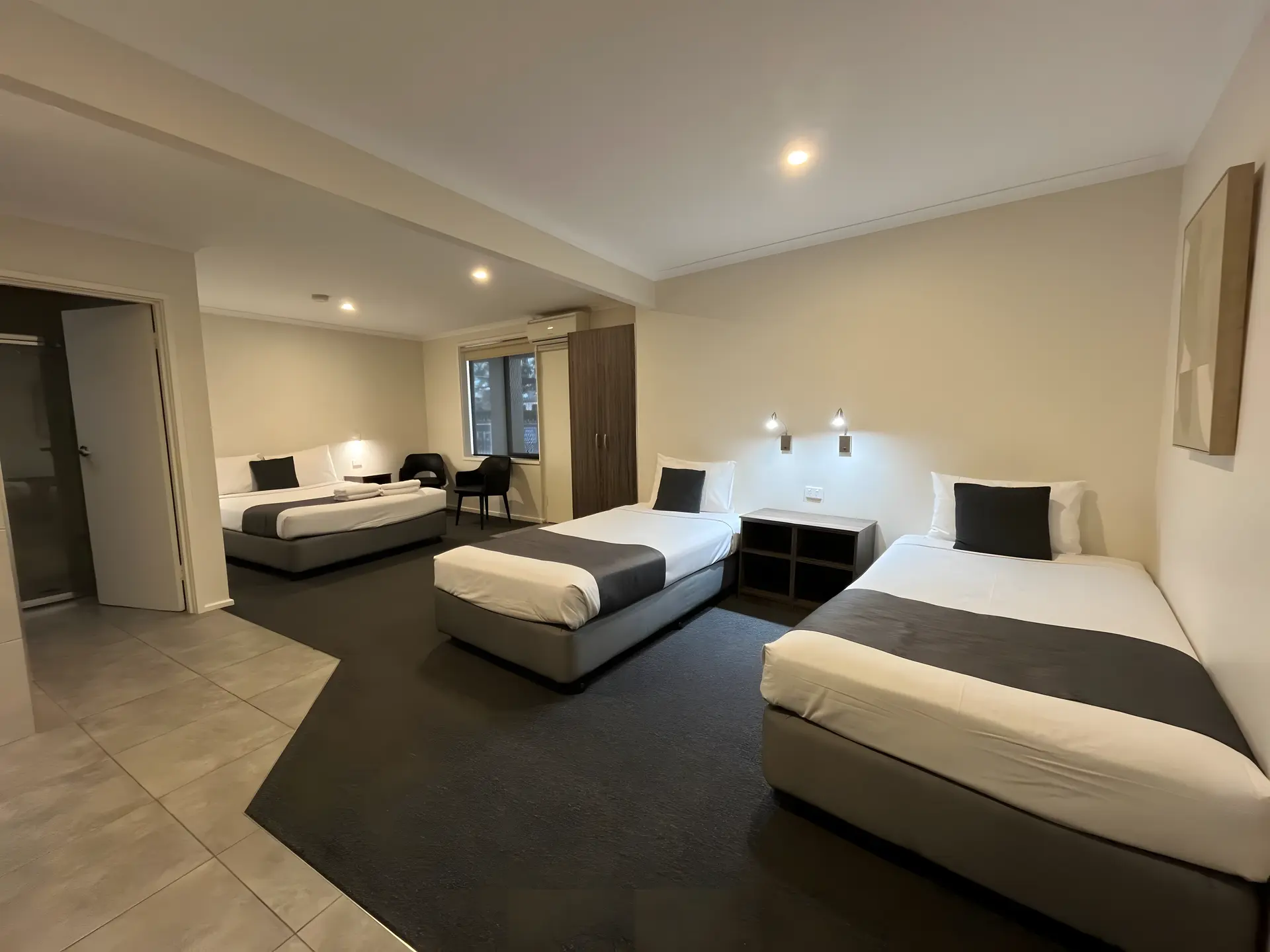 Superior Deluxe Family Room - 1